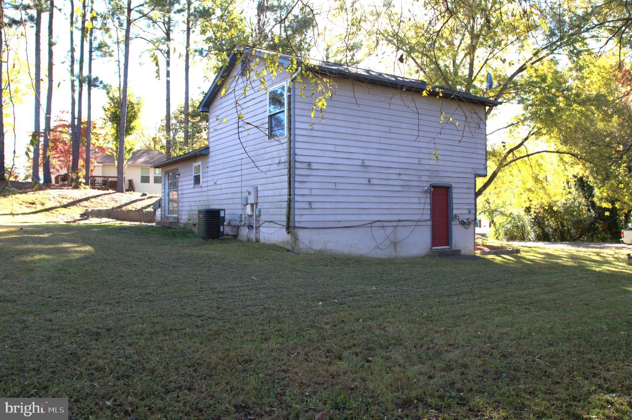 BREEZEWOOD - Residential