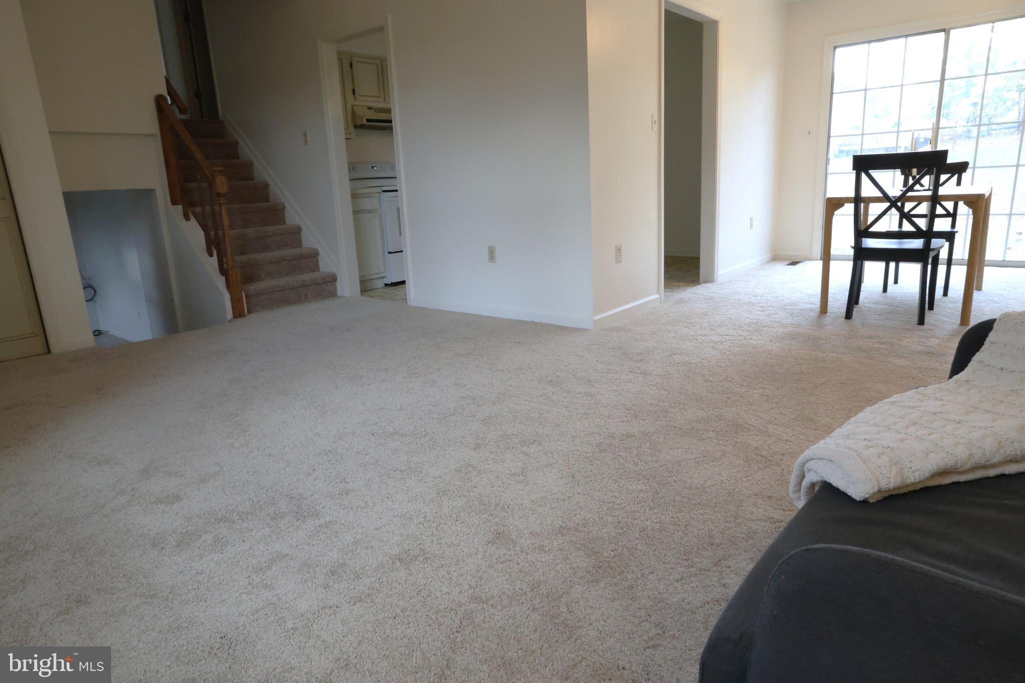 BREEZEWOOD - Residential