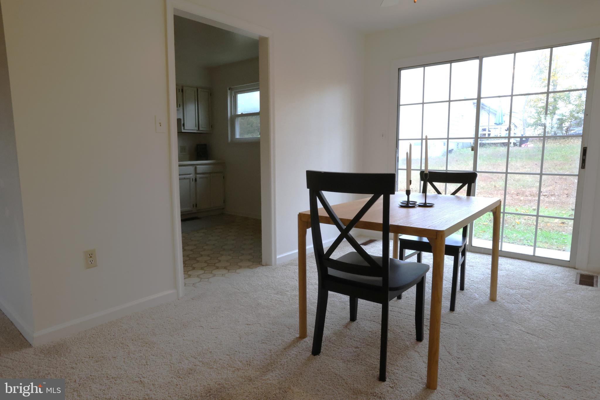 BREEZEWOOD - Residential