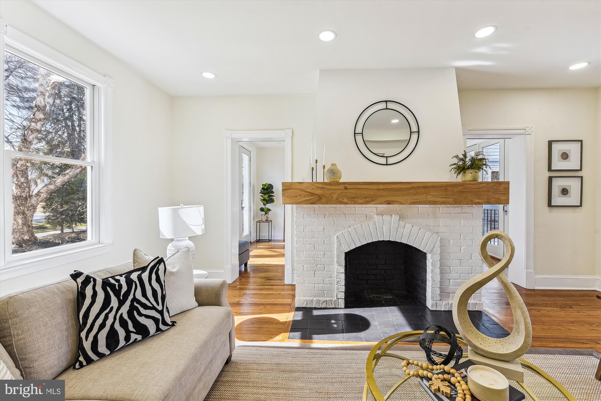 CHEVY CHASE TERRACE - Residential