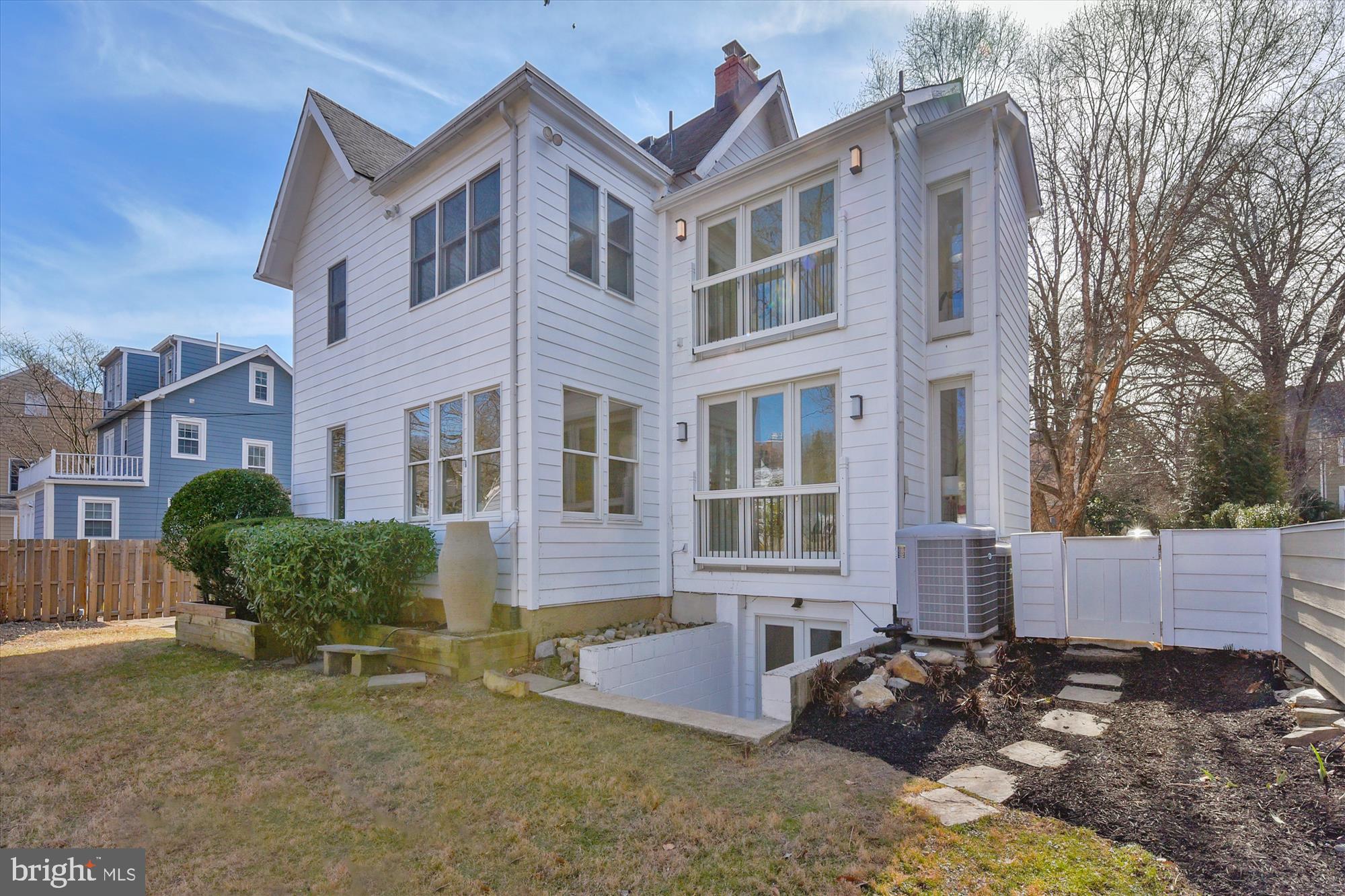 CHEVY CHASE TERRACE - Residential