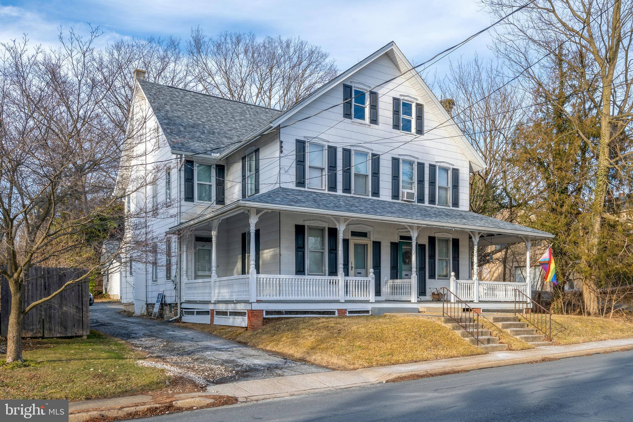 19 W COTTAGE AVENUE