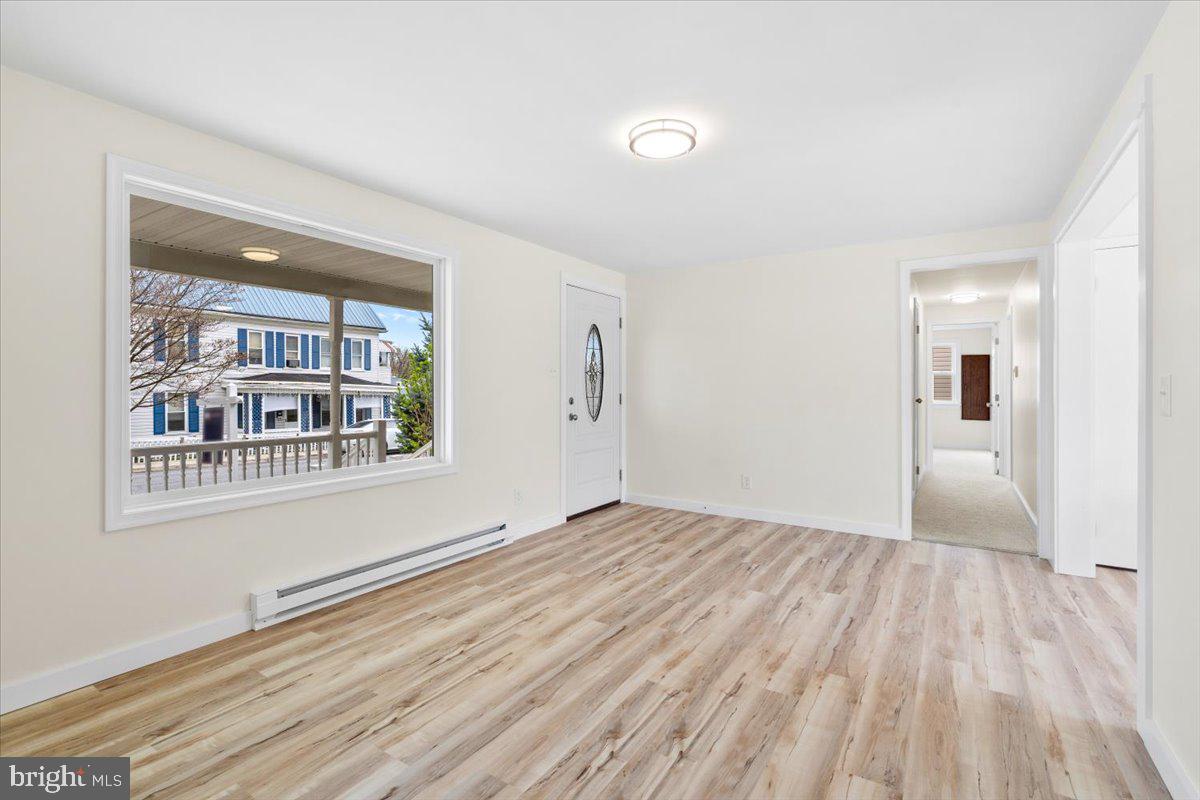 HAGERSTOWN - Residential