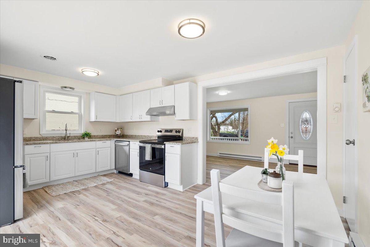 HAGERSTOWN - Residential