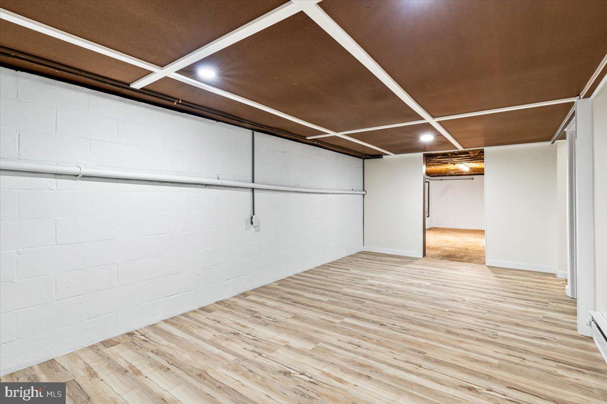 HAGERSTOWN - Residential