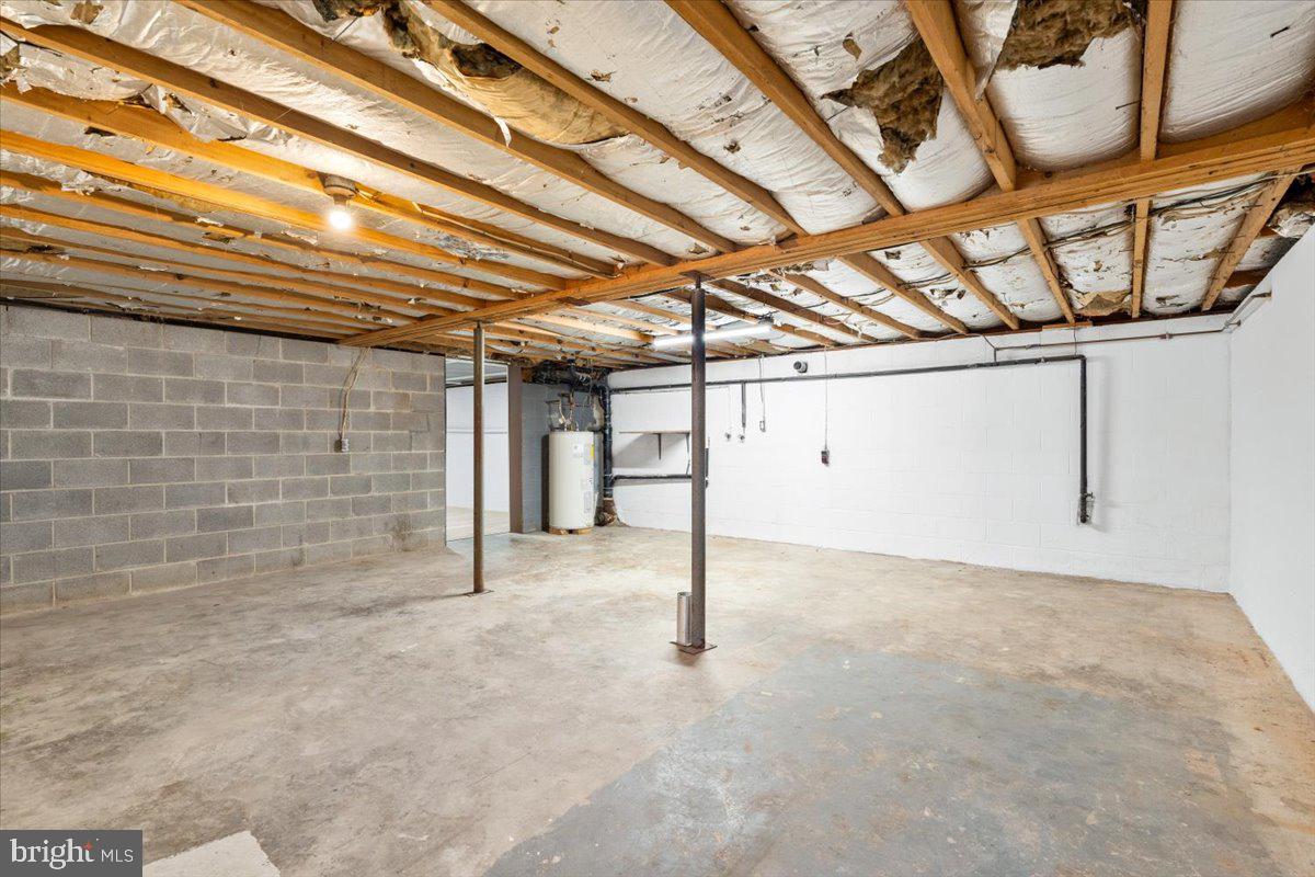 HAGERSTOWN - Residential