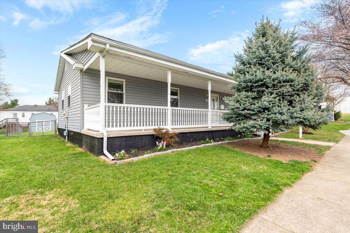 HAGERSTOWN - Residential