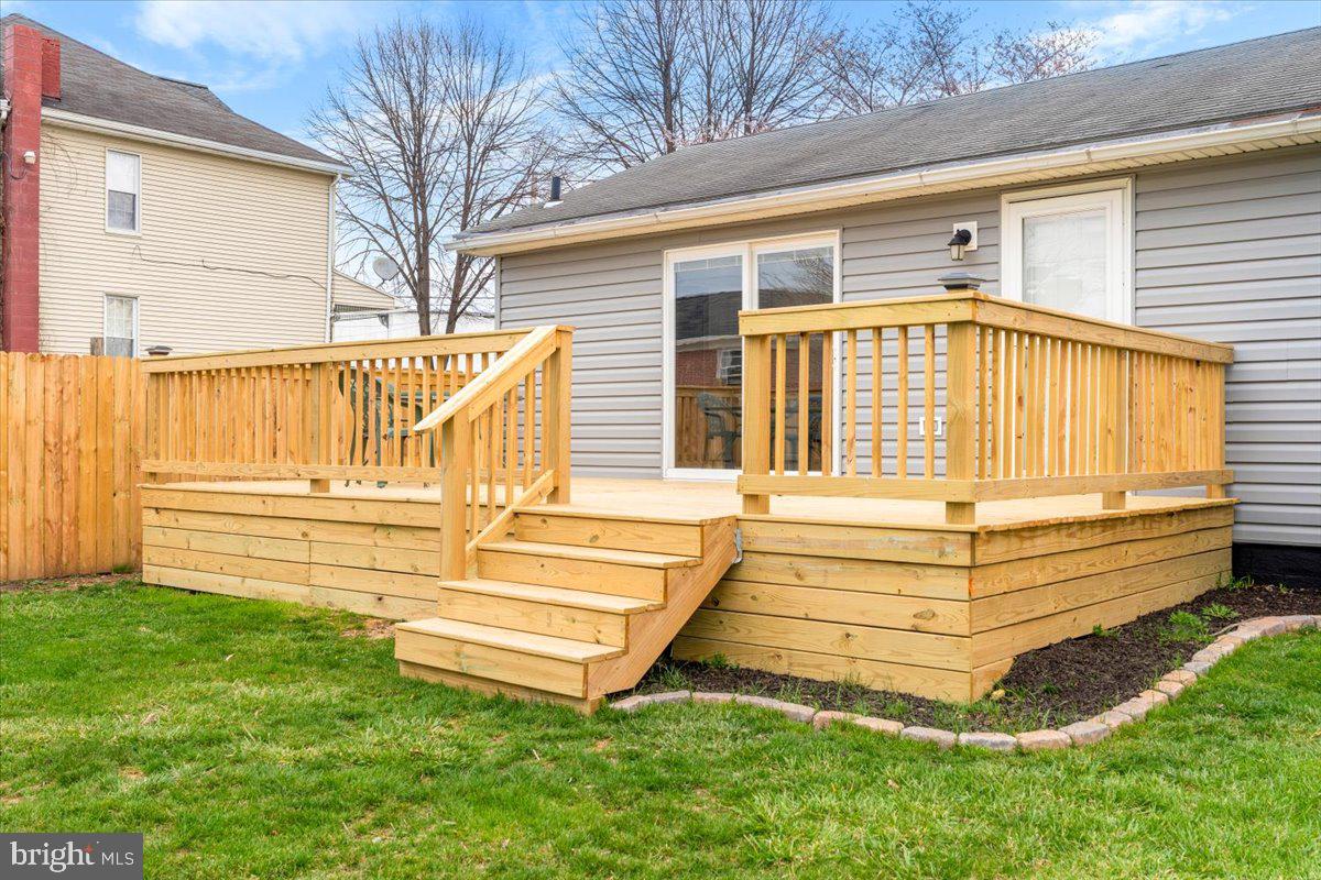 HAGERSTOWN - Residential