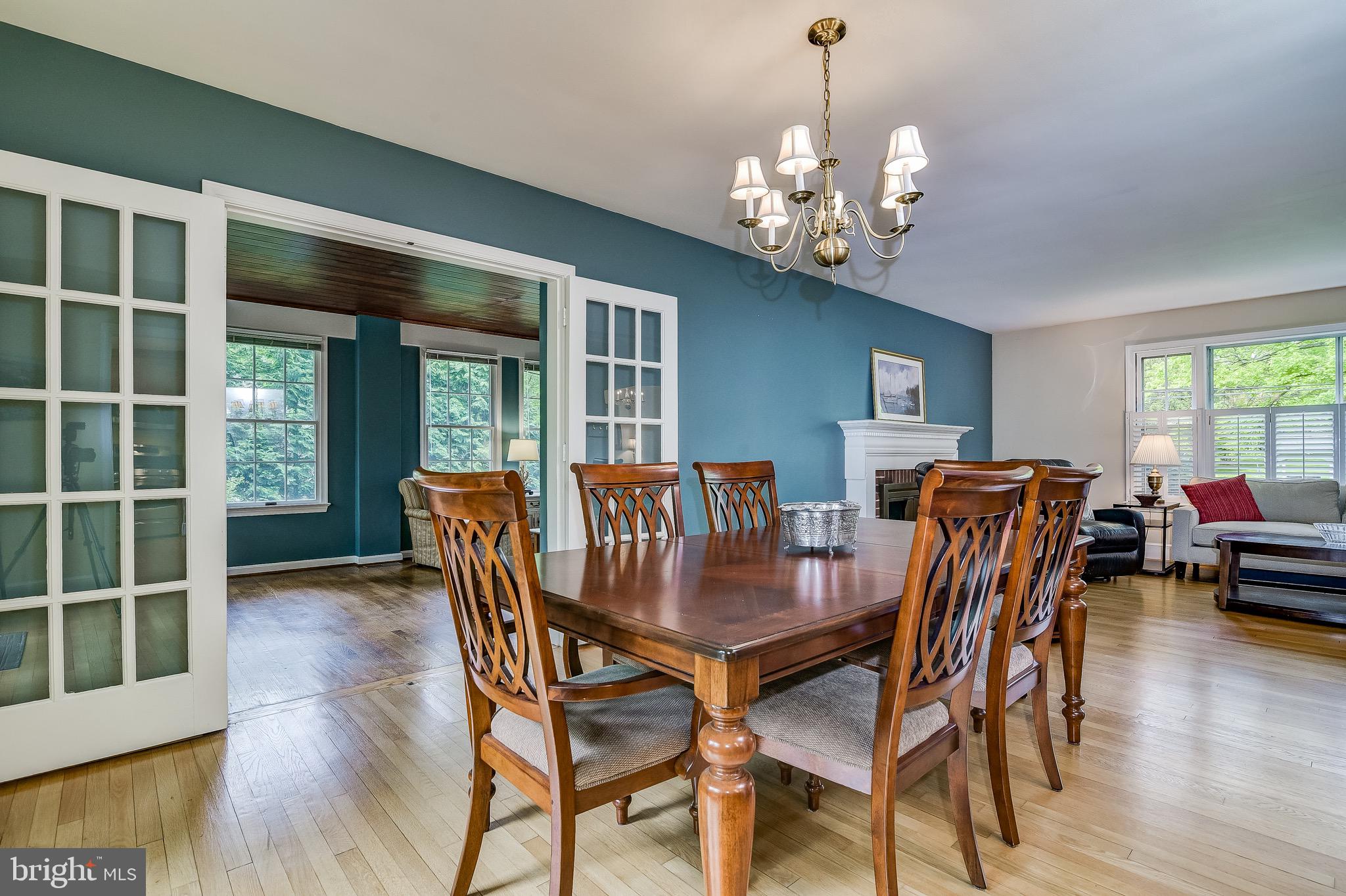 ROCKVILLE HEIGHTS - Residential