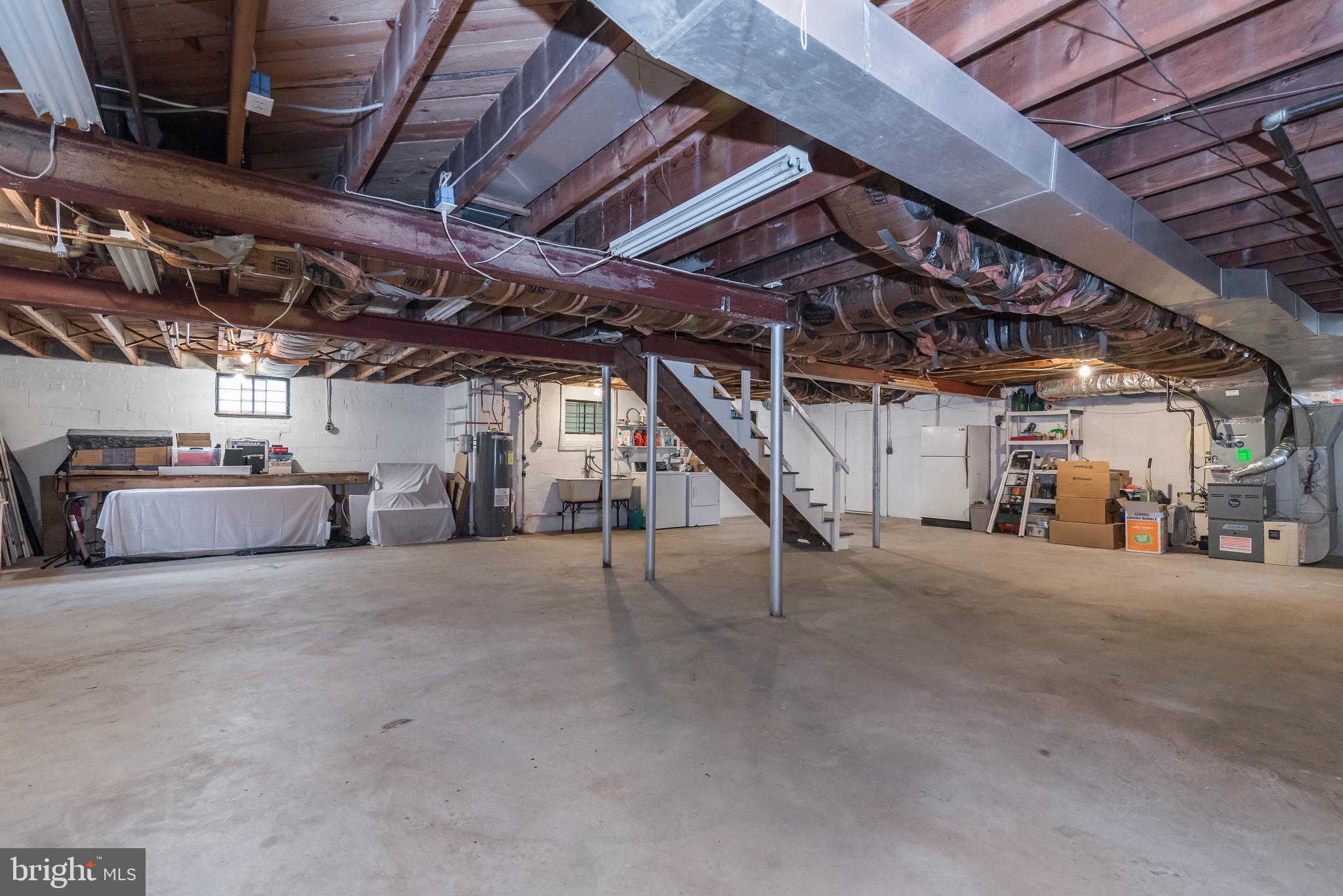 ROCKVILLE HEIGHTS - Residential