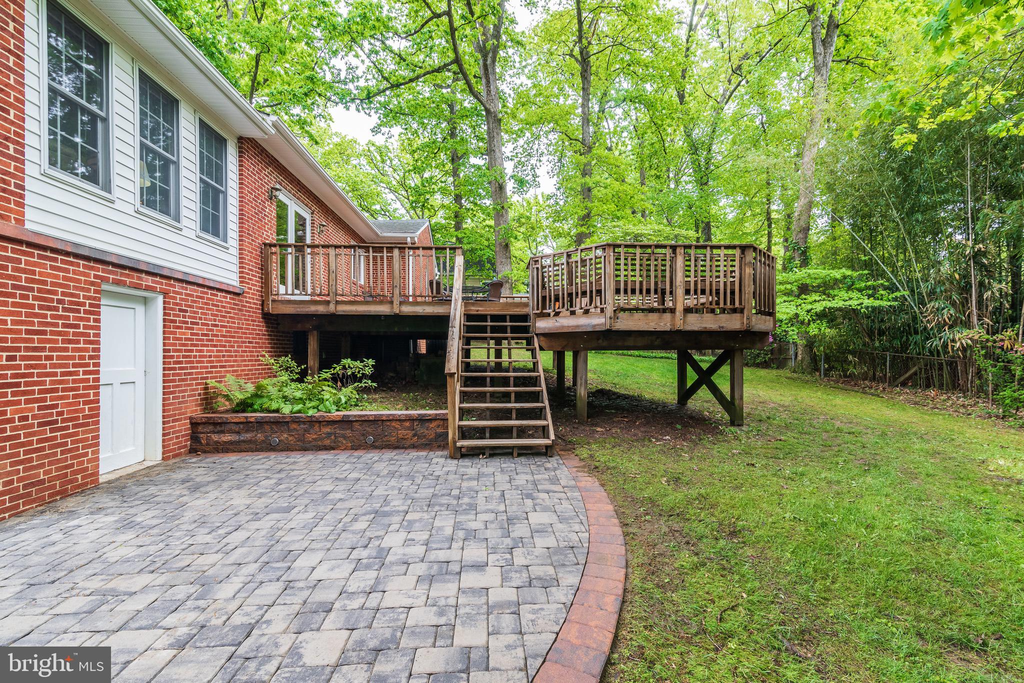 ROCKVILLE HEIGHTS - Residential