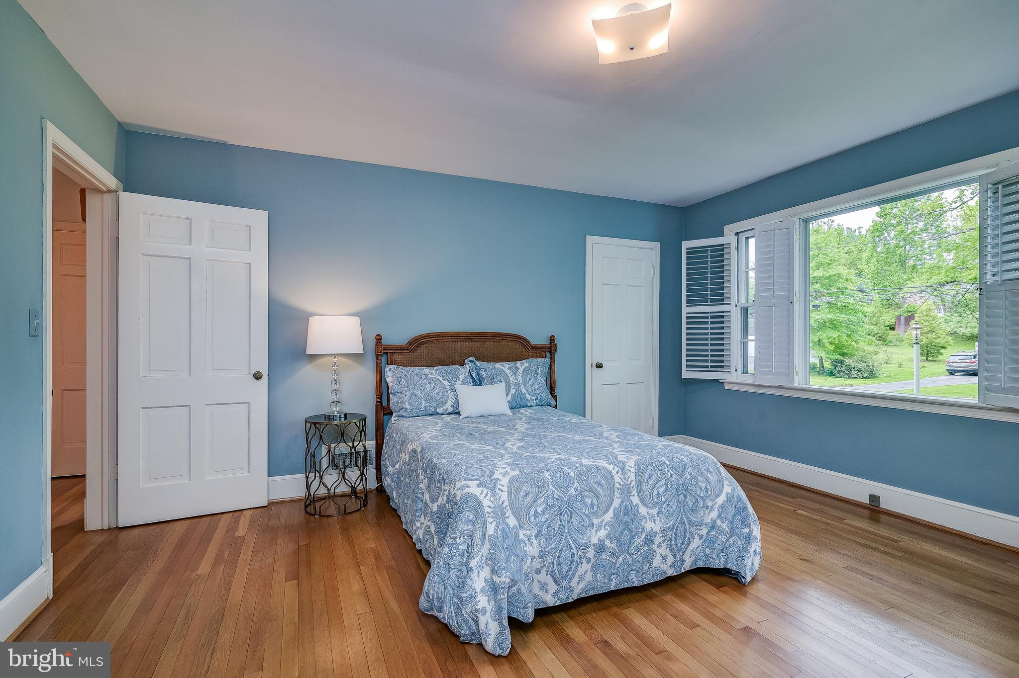 ROCKVILLE HEIGHTS - Residential