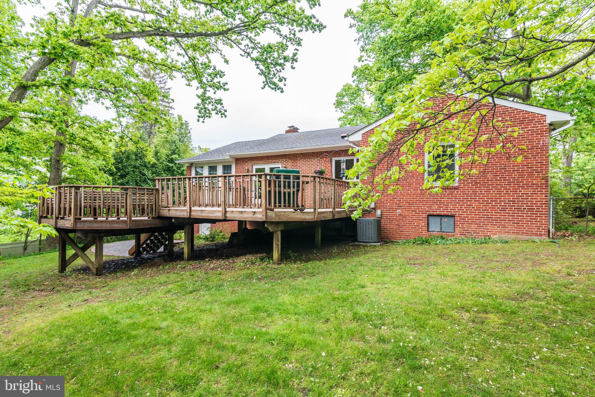 ROCKVILLE HEIGHTS - Residential