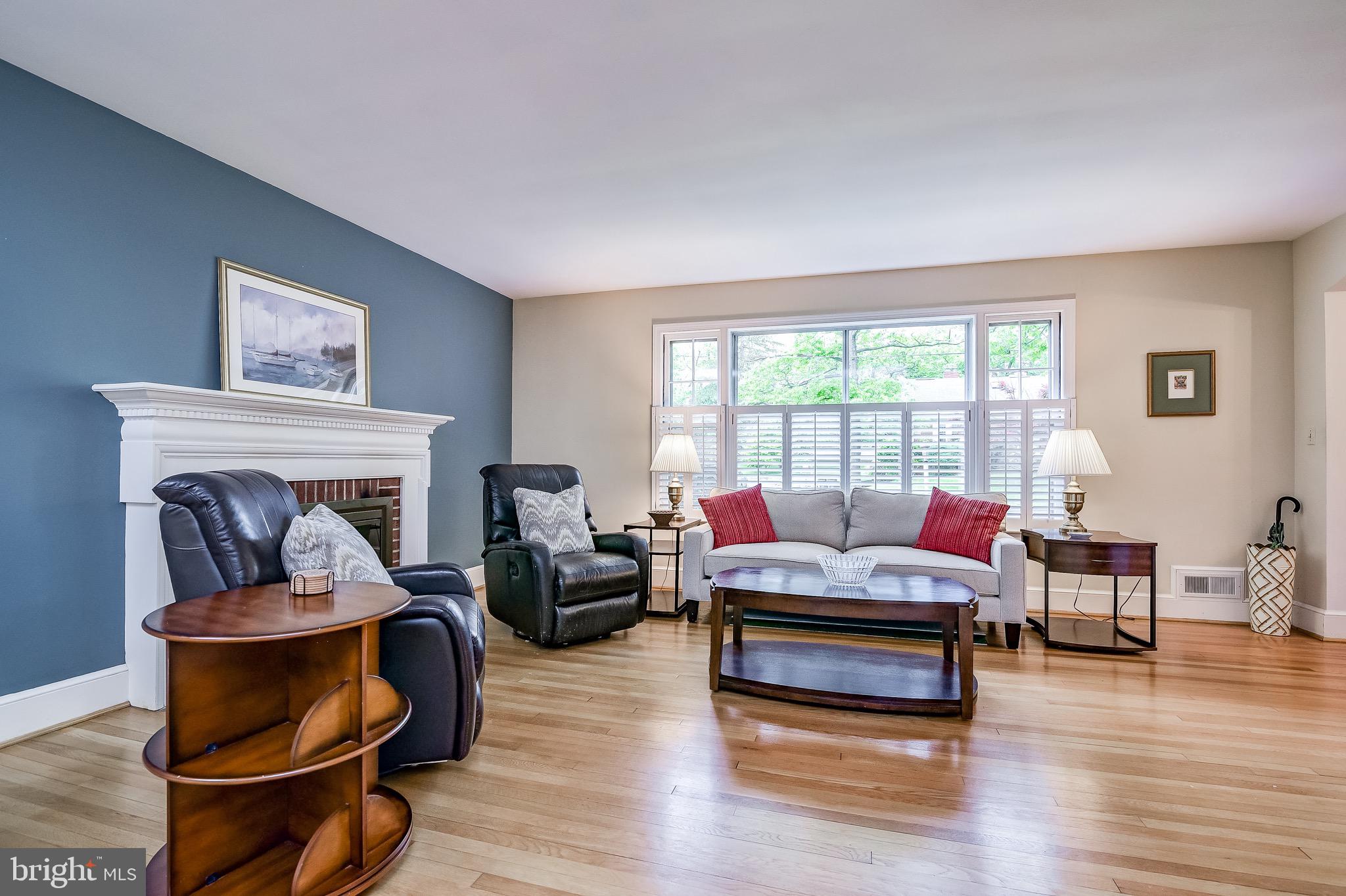 ROCKVILLE HEIGHTS - Residential