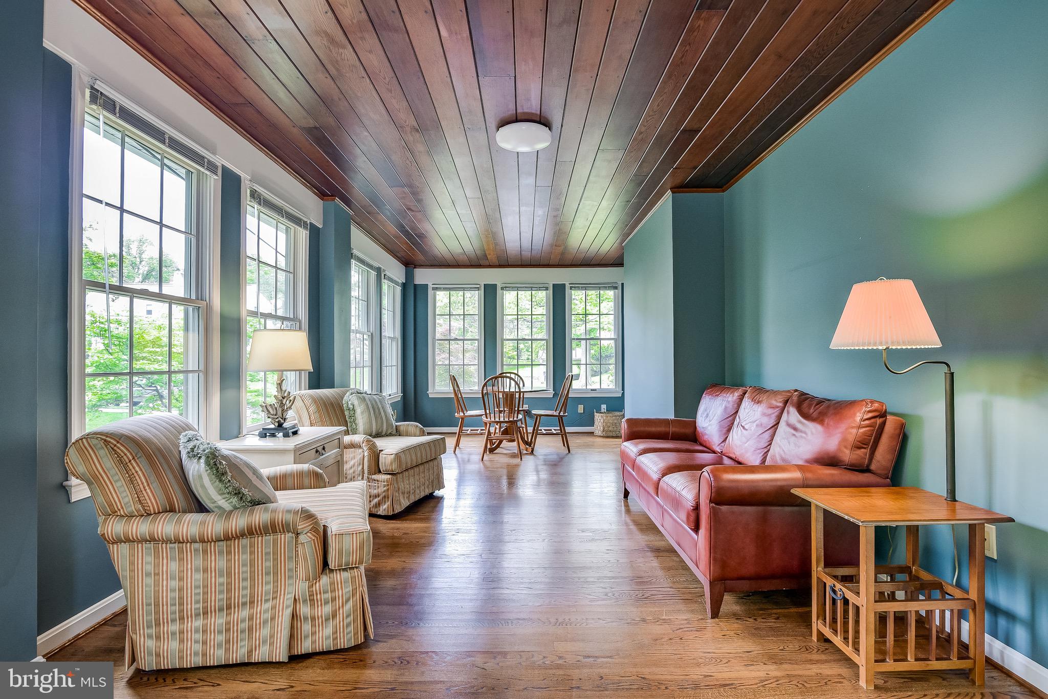 ROCKVILLE HEIGHTS - Residential