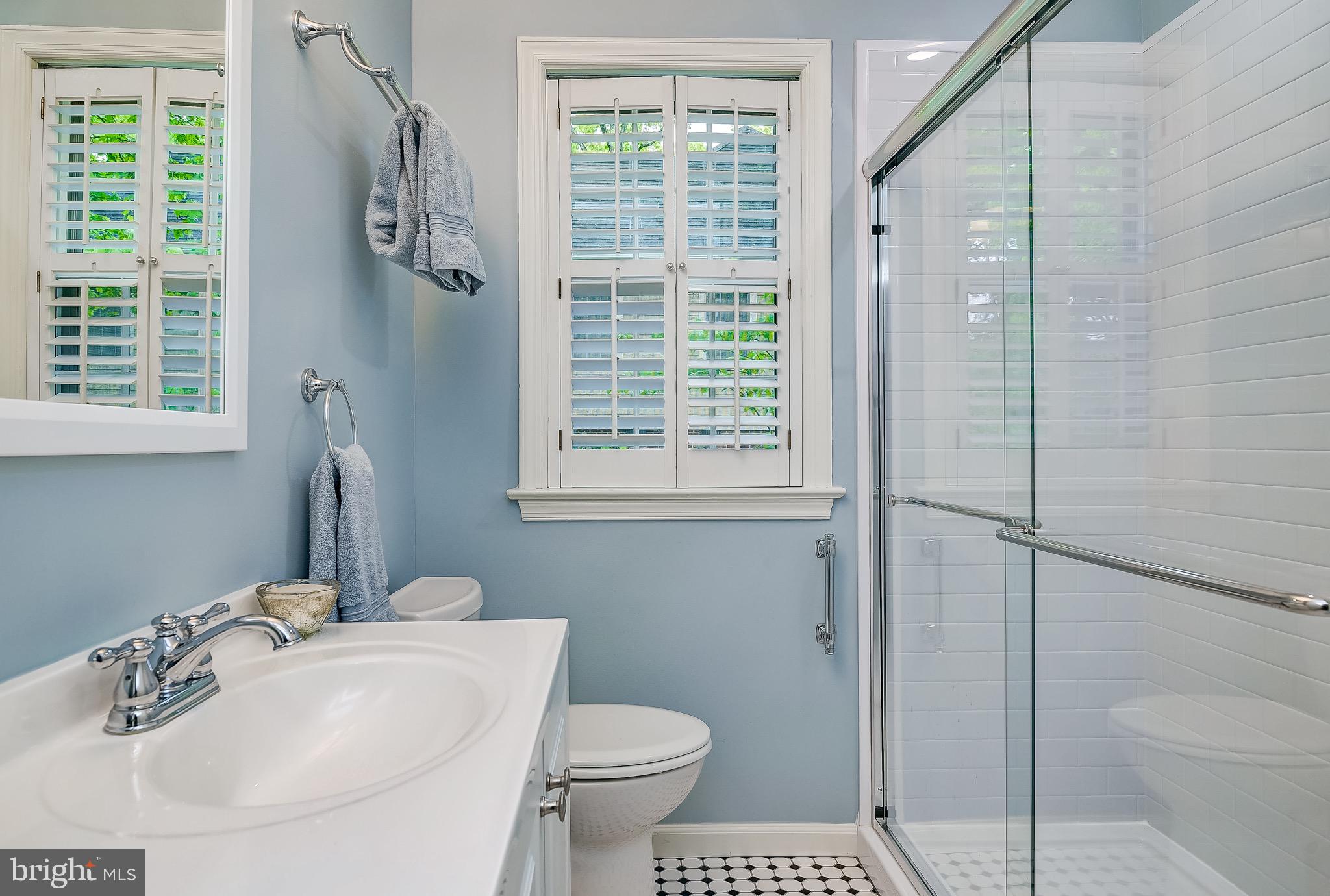 ROCKVILLE HEIGHTS - Residential