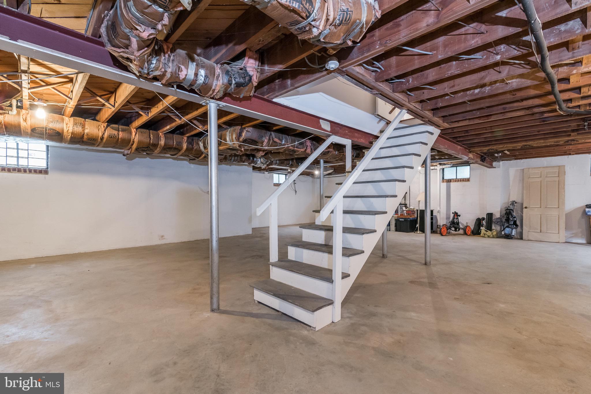 ROCKVILLE HEIGHTS - Residential