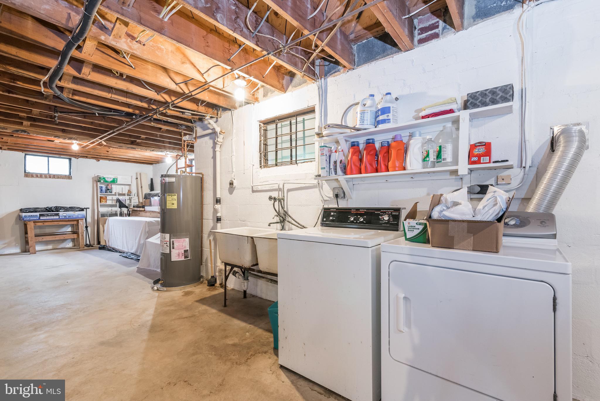 ROCKVILLE HEIGHTS - Residential