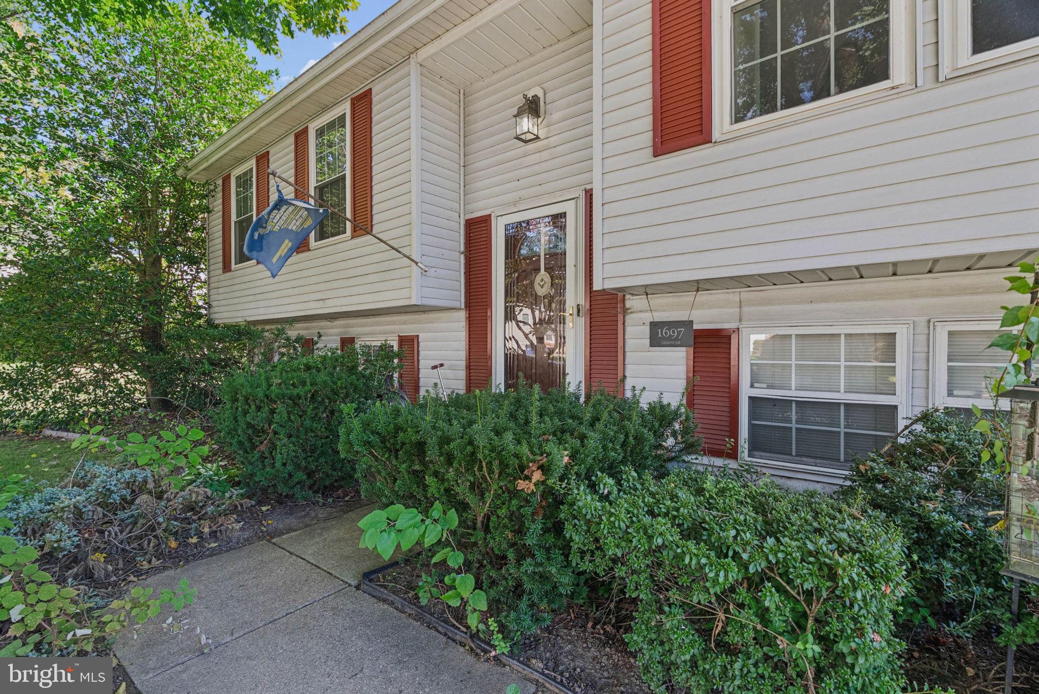 1697 GEMINI DRIVE