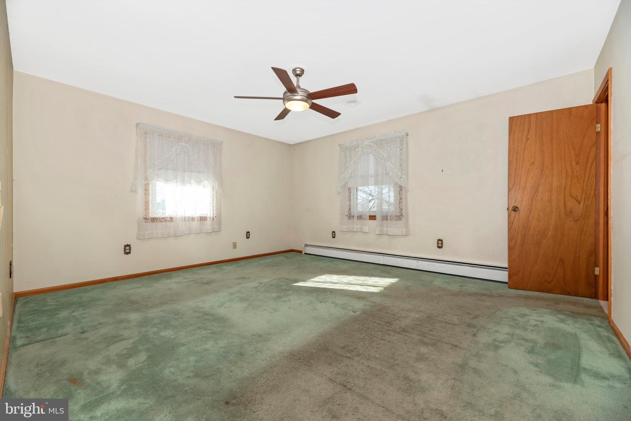 MILLS MANOR ESTATES - Residential