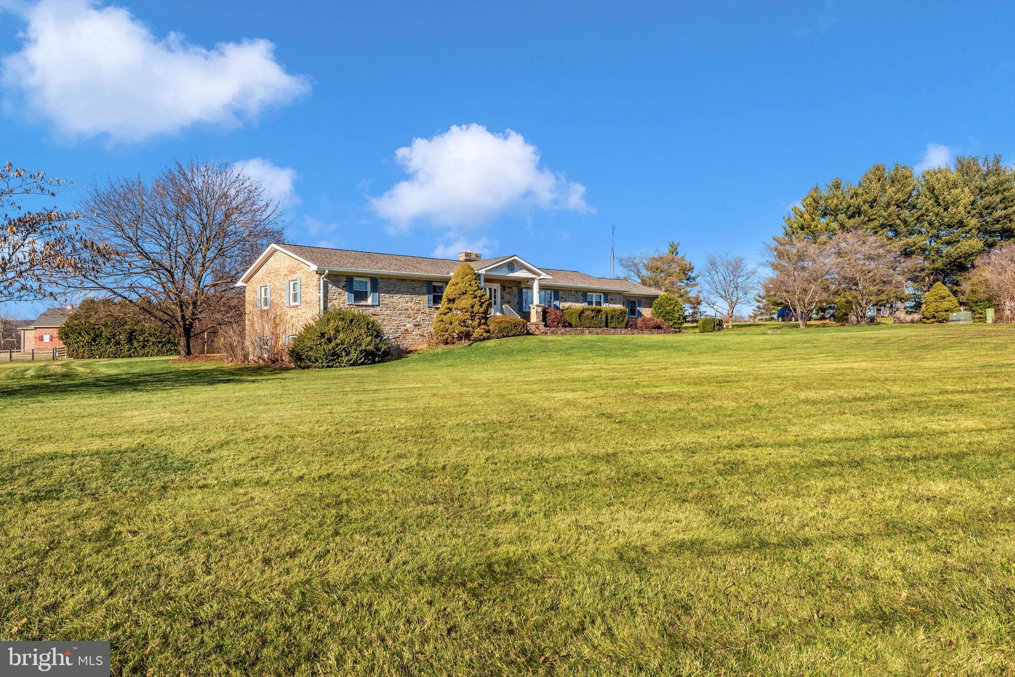 MILLS MANOR ESTATES - Residential