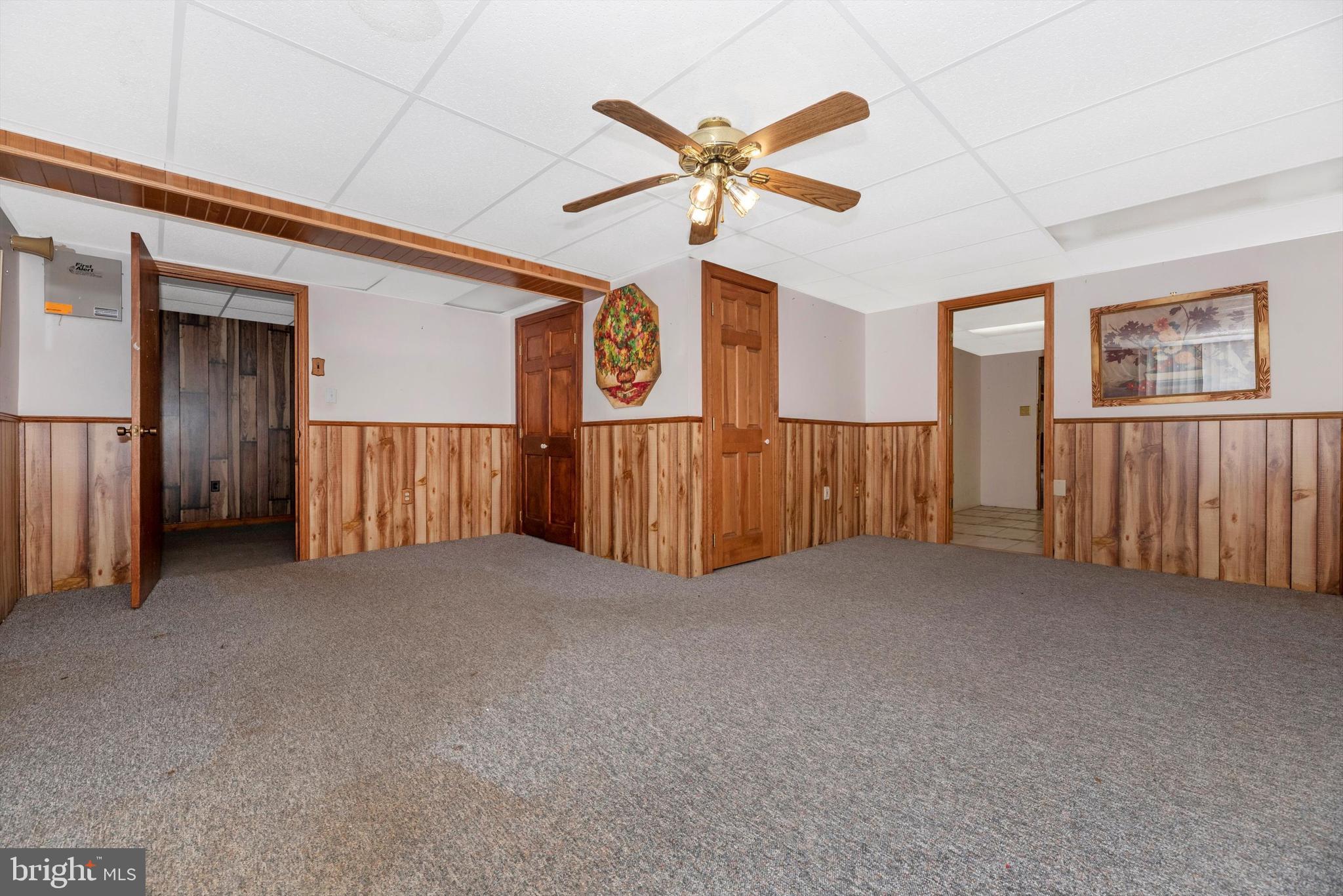 MILLS MANOR ESTATES - Residential