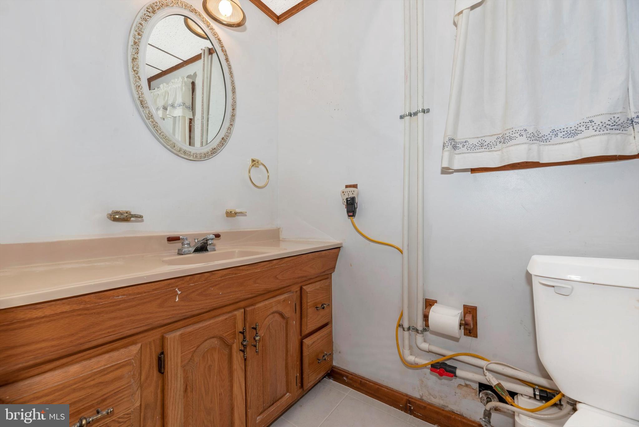 MILLS MANOR ESTATES - Residential