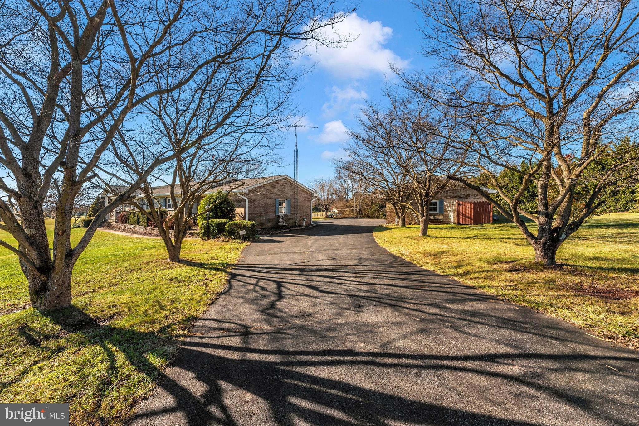 MILLS MANOR ESTATES - Residential