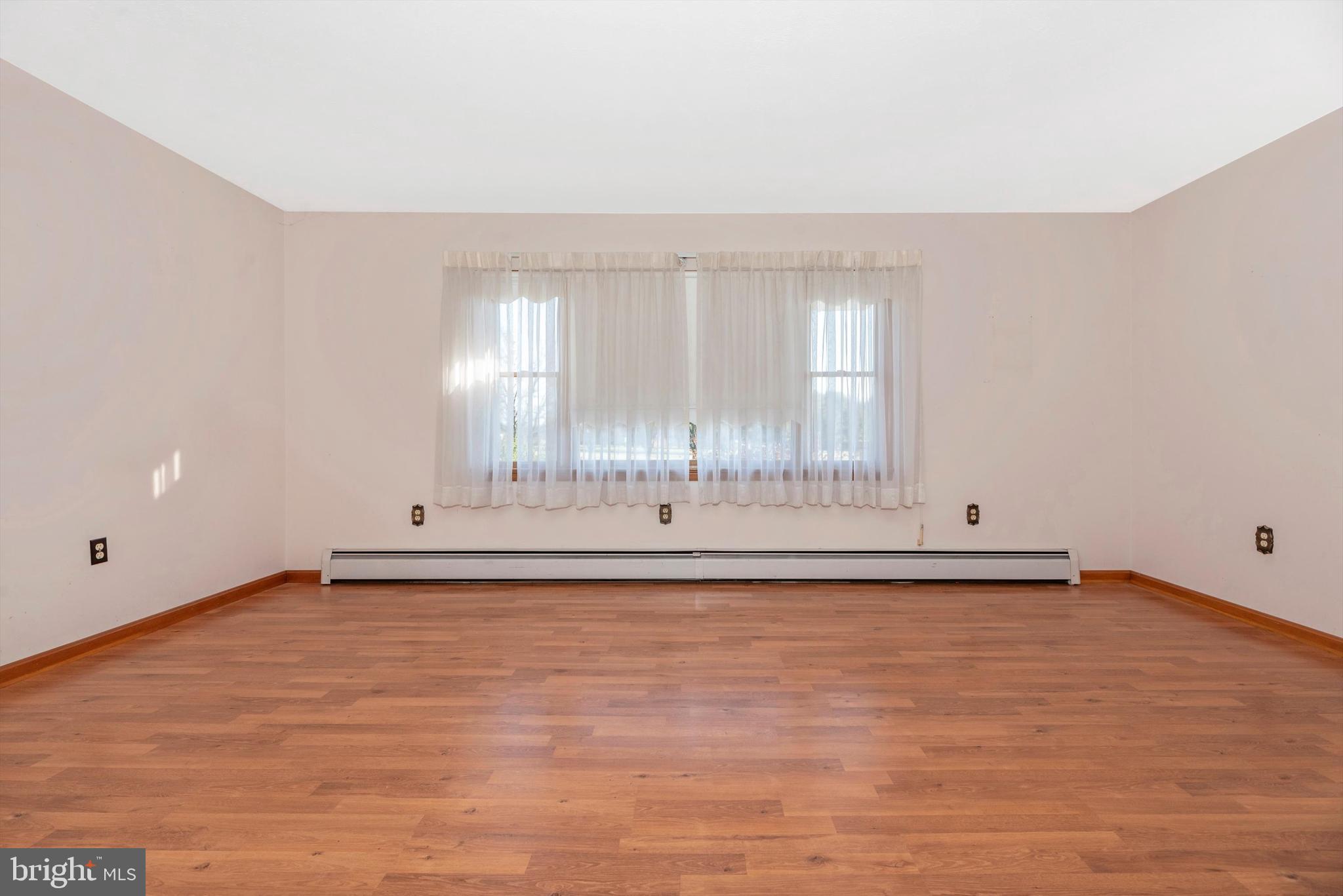 MILLS MANOR ESTATES - Residential