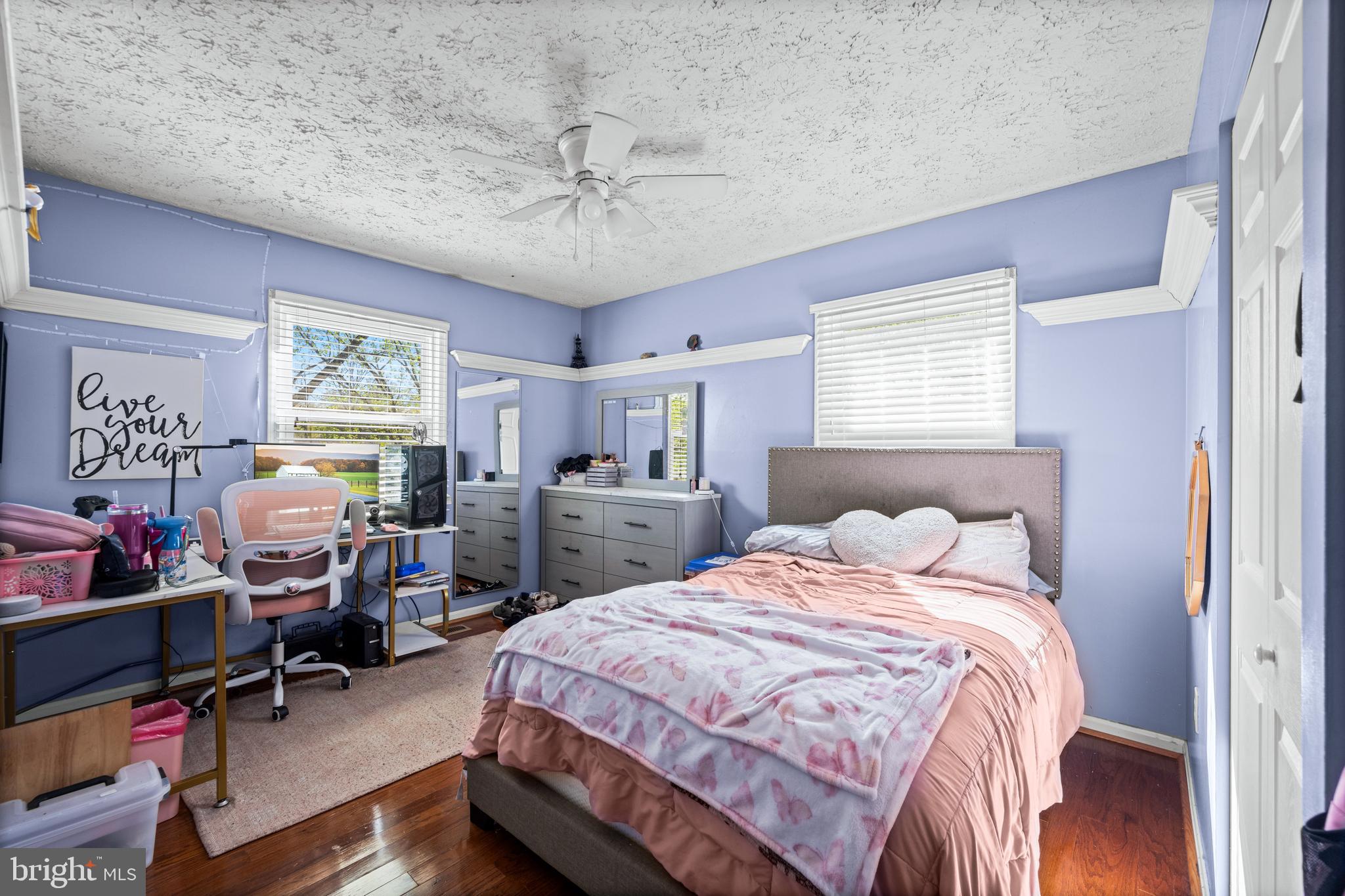 SENTRY WOODS - Residential