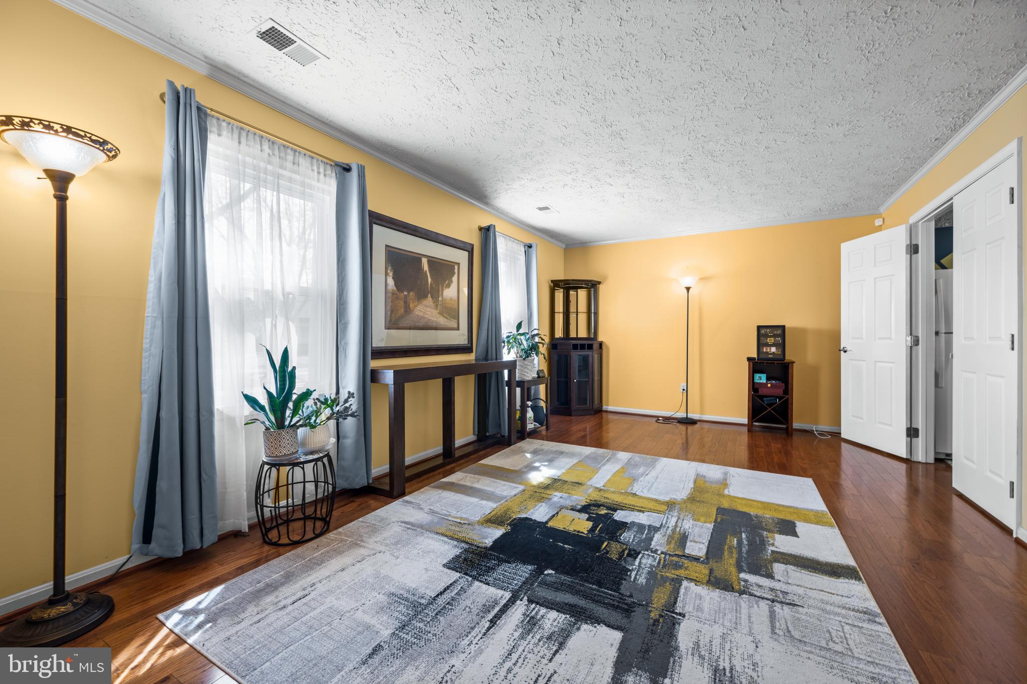 3527 SMOKETHORN COURT