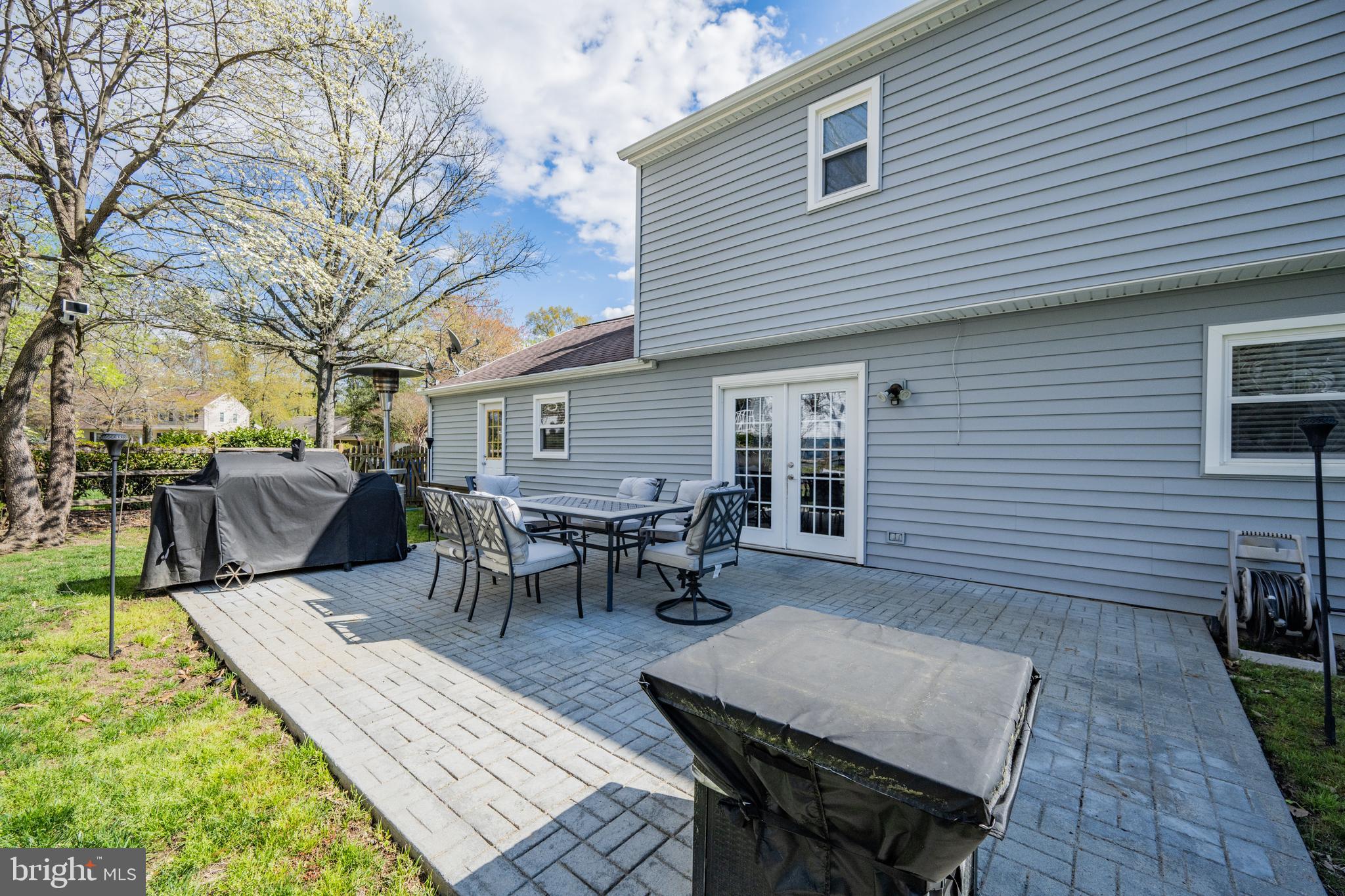 SENTRY WOODS - Residential