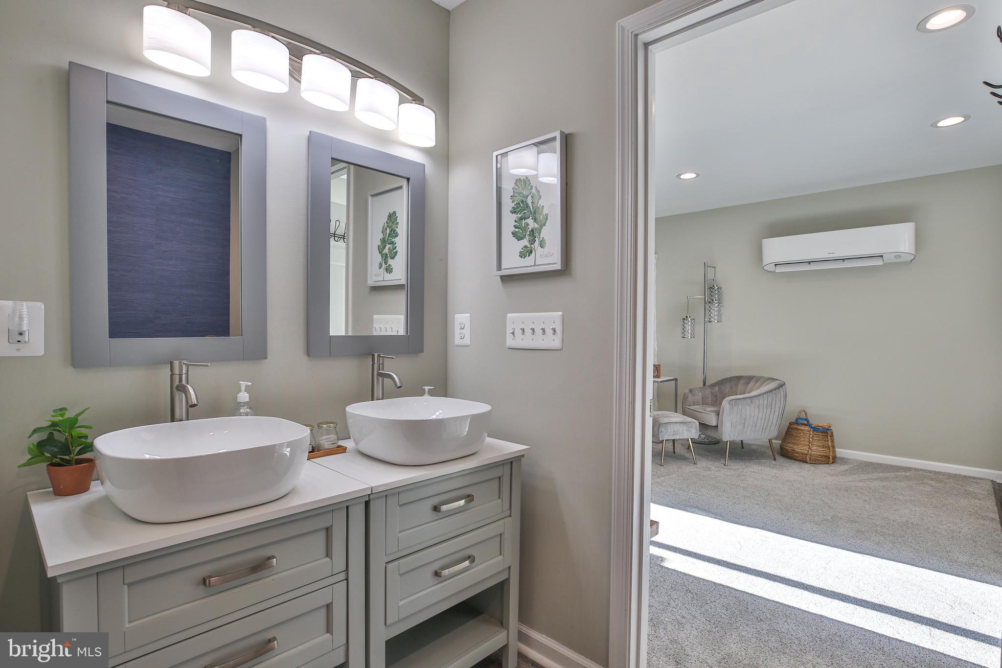 JUNEWOOD ESTATES - Residential