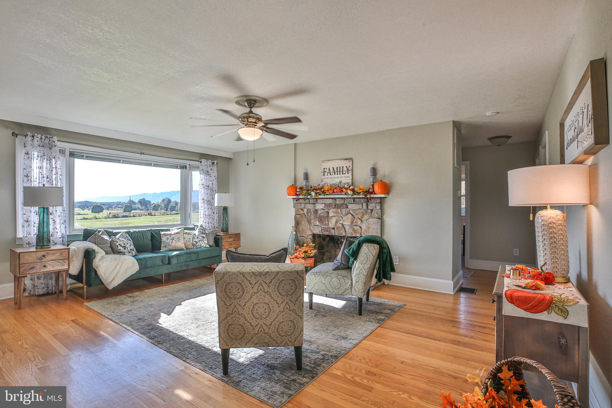 JUNEWOOD ESTATES - Residential