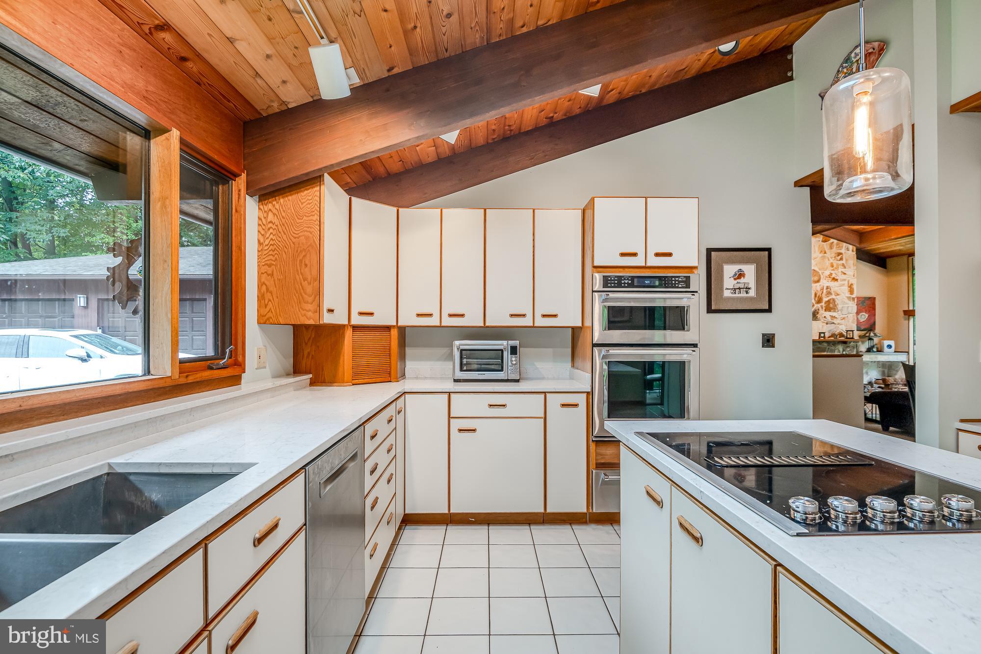 ANNANDALE - Residential