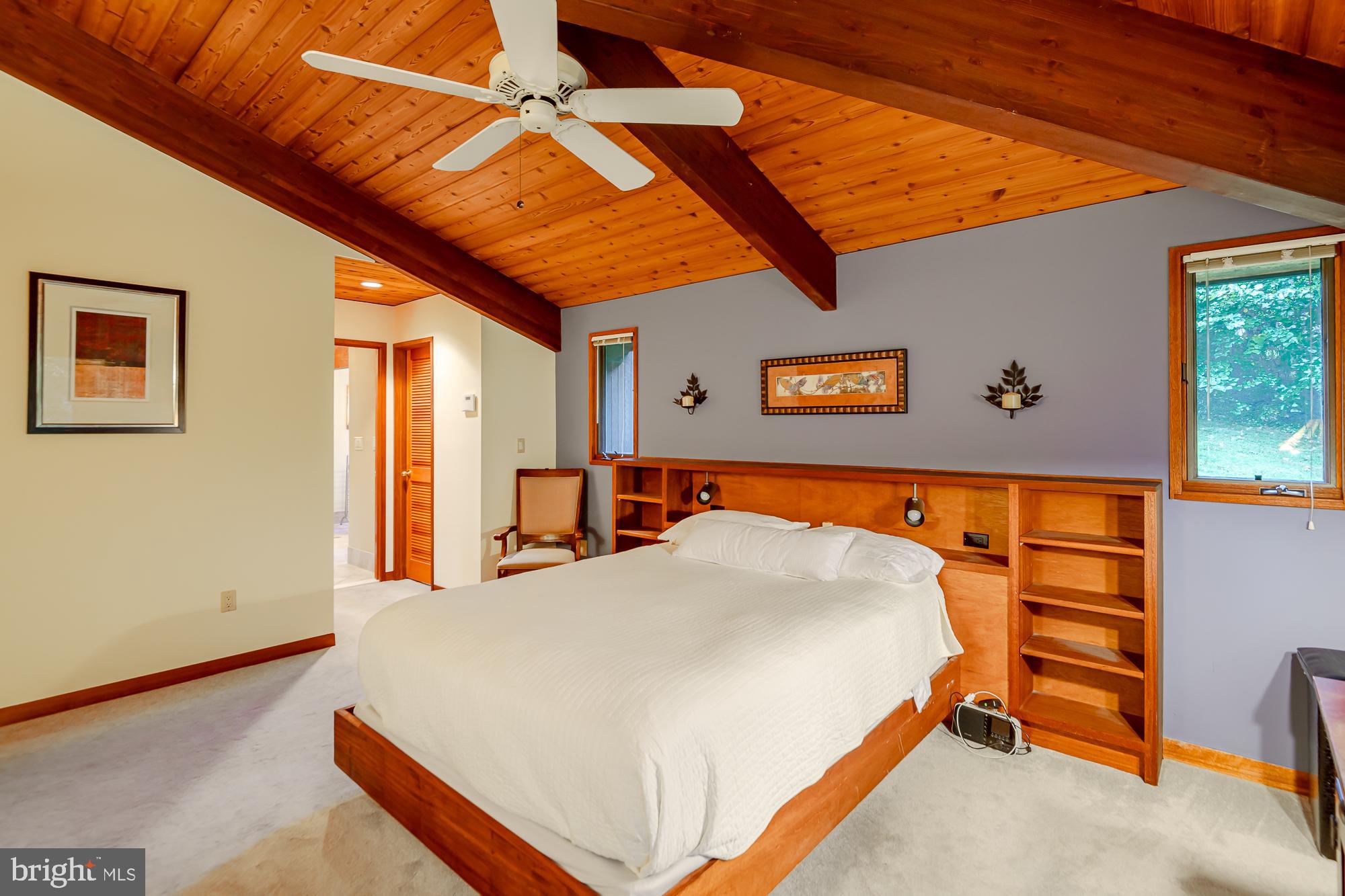 ANNANDALE - Residential