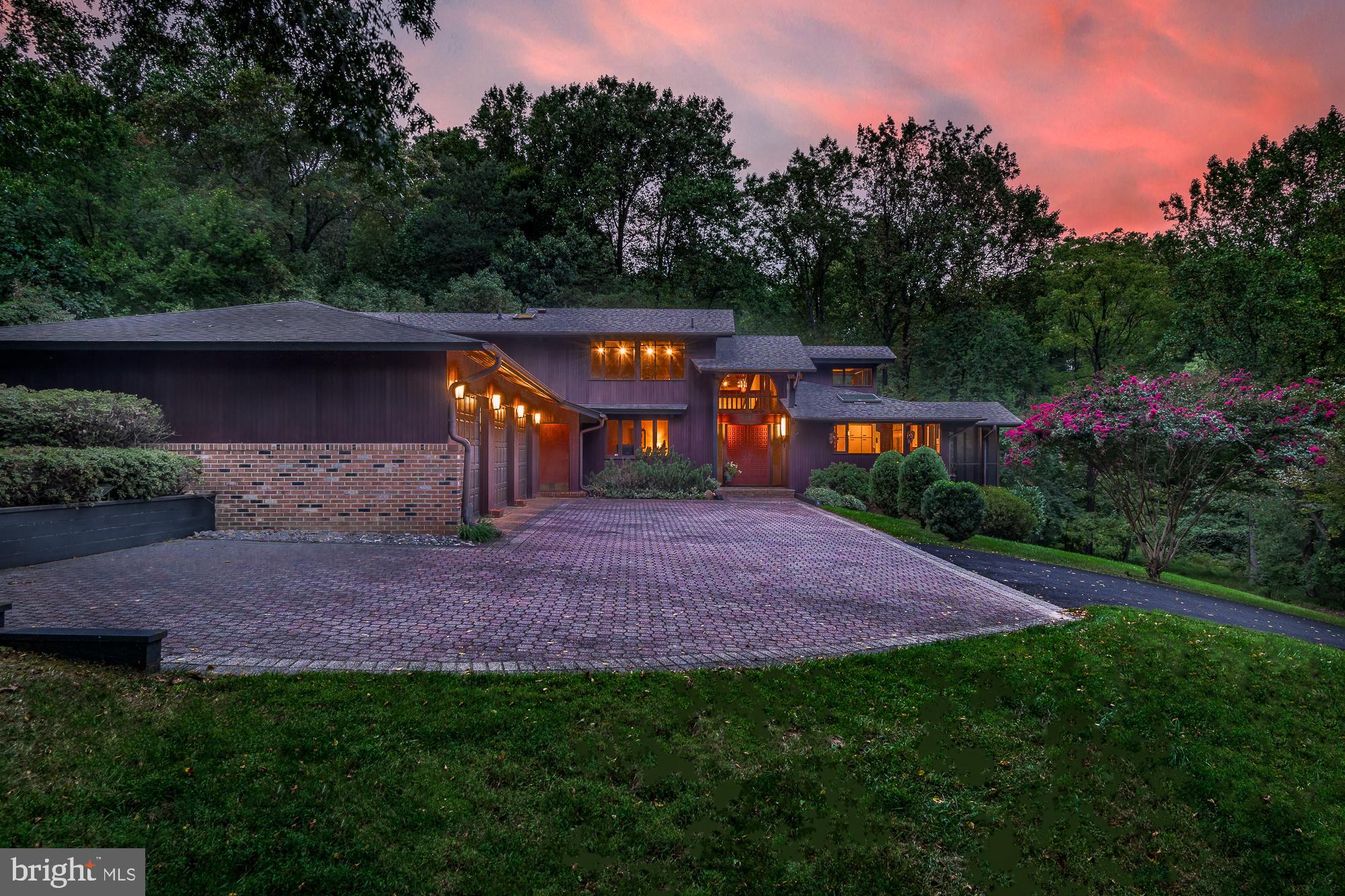 ANNANDALE - Residential