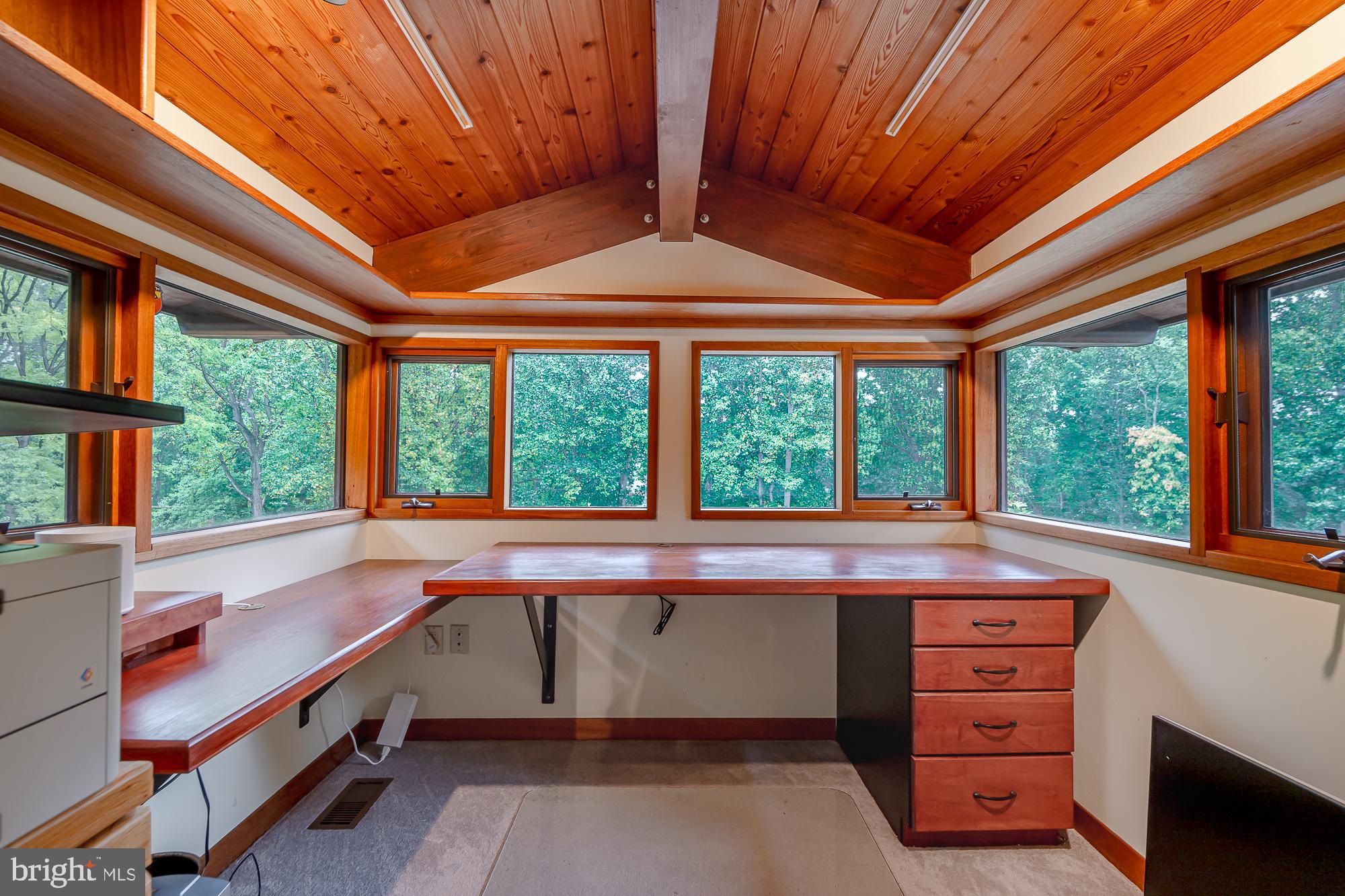 ANNANDALE - Residential