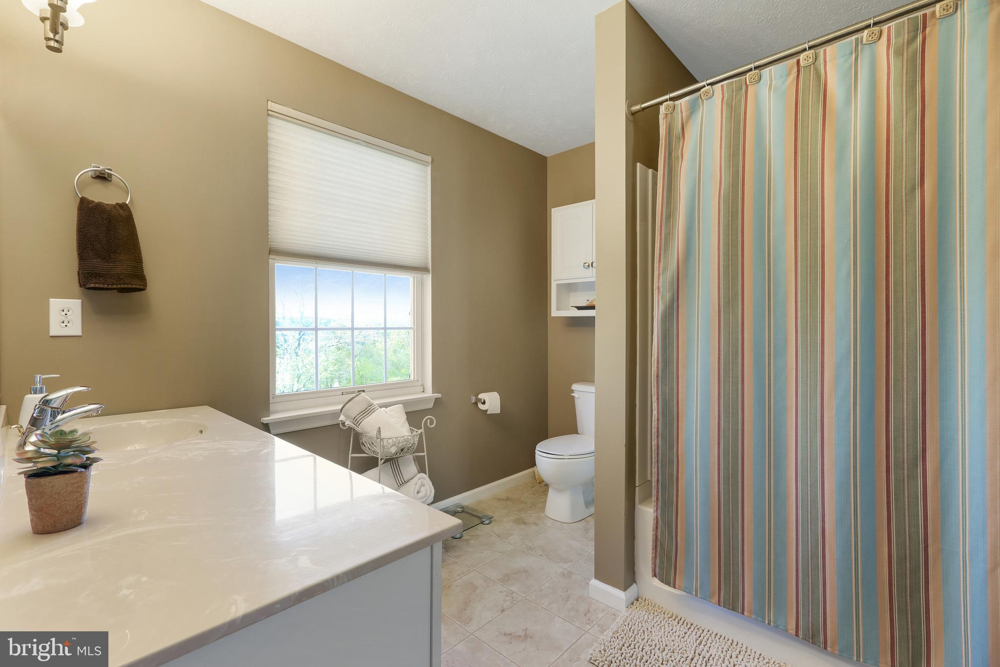 WINDOVER HILLS - Residential