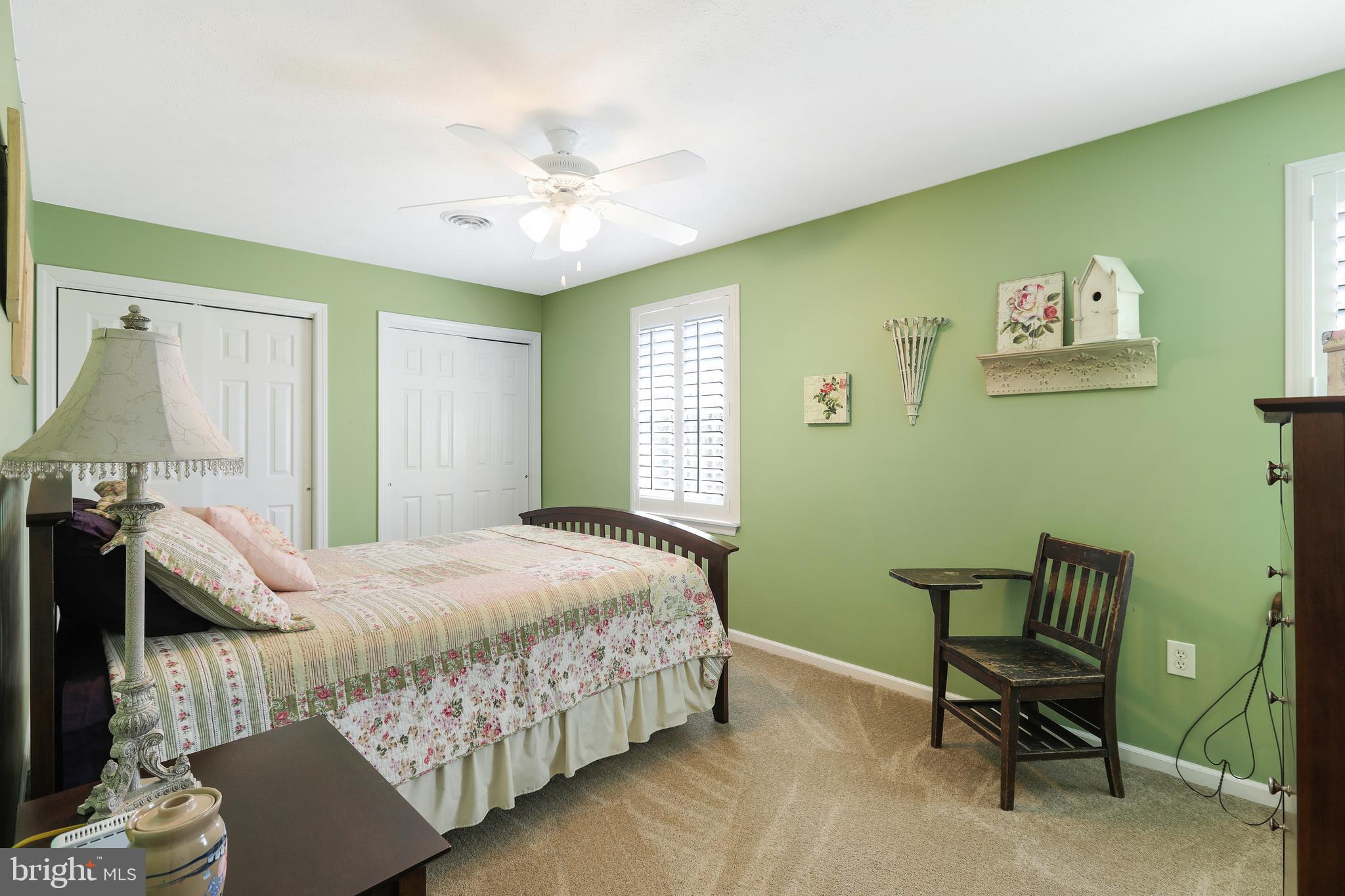 WINDOVER HILLS - Residential