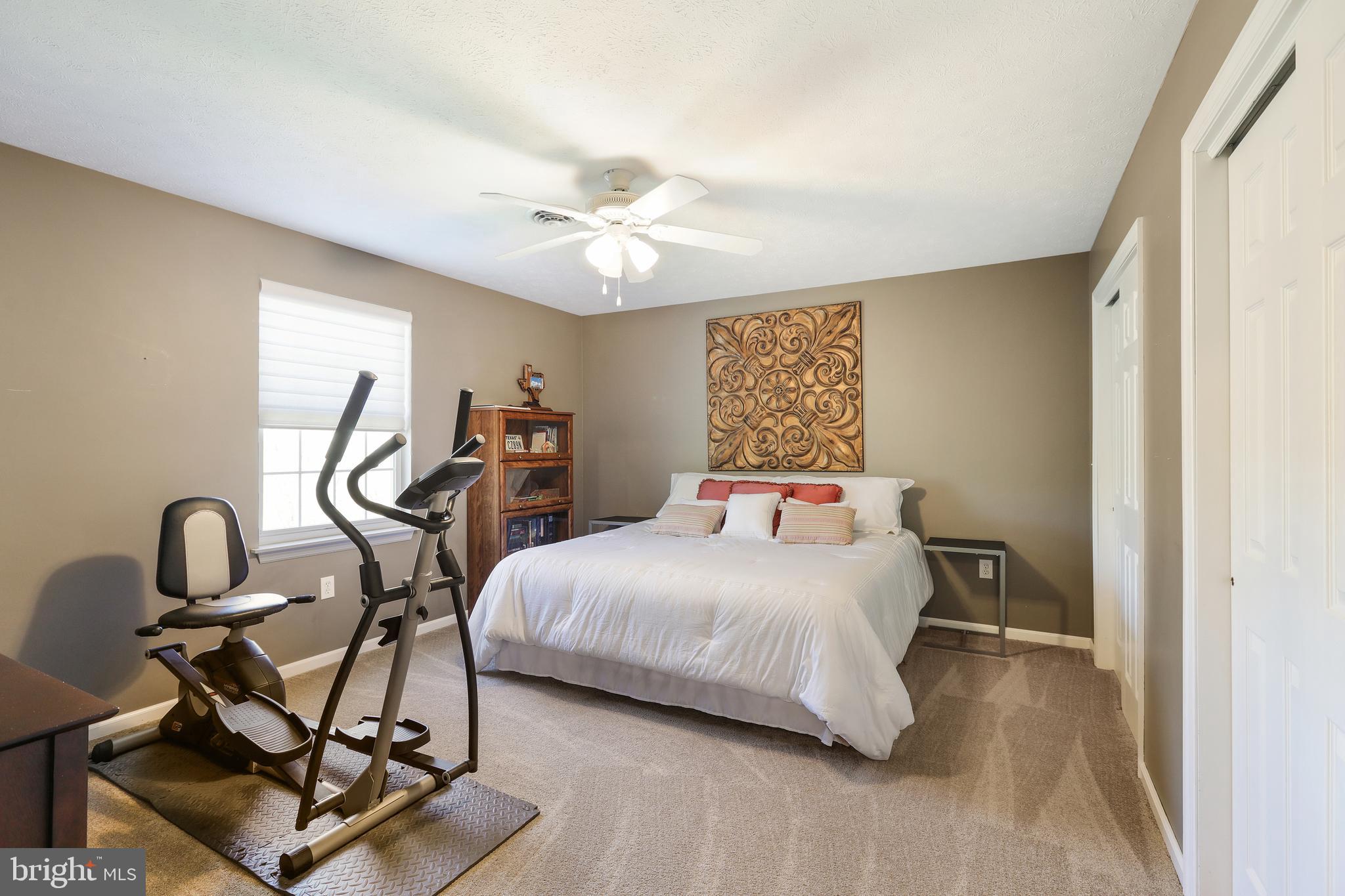 WINDOVER HILLS - Residential