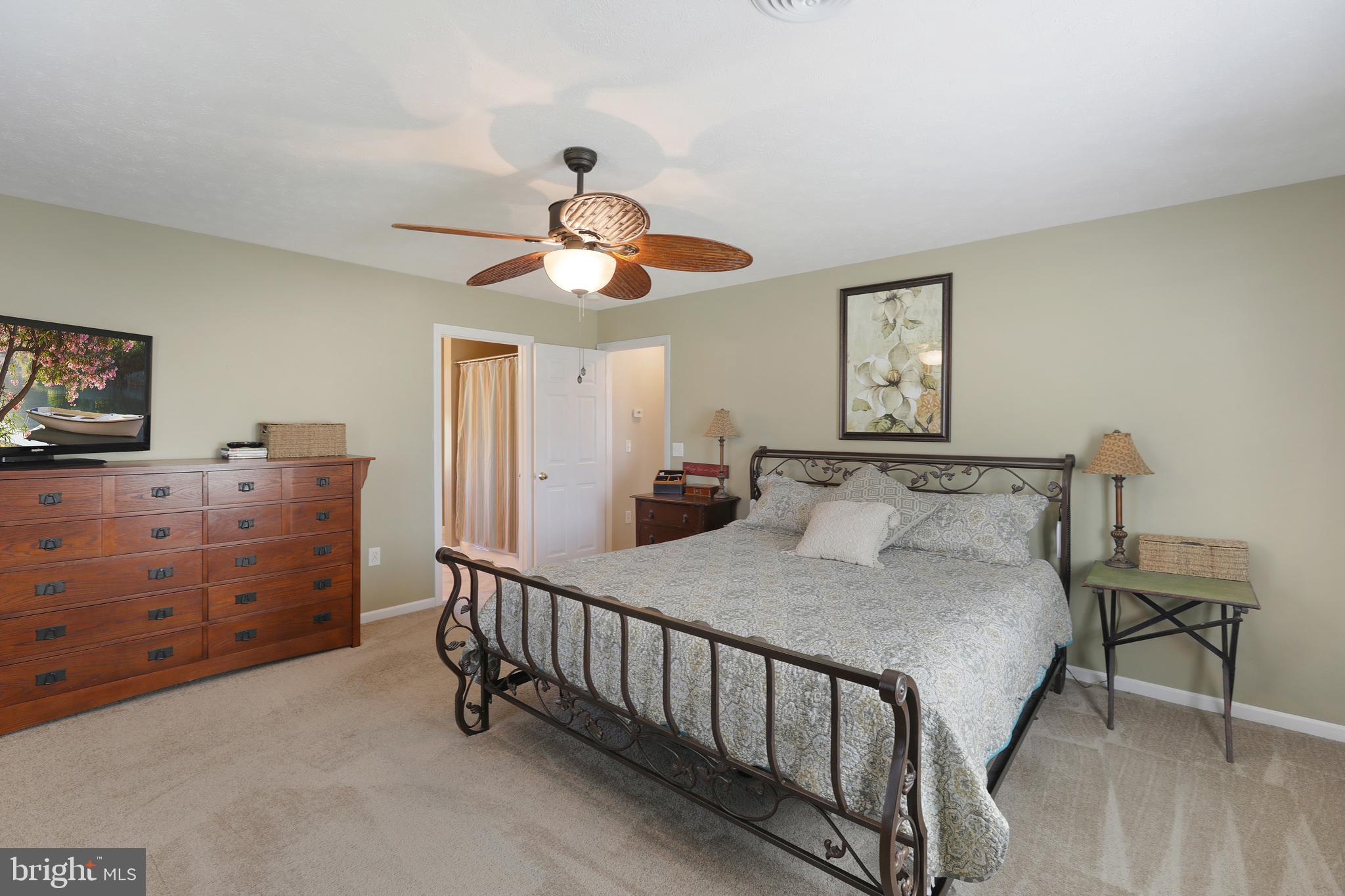 WINDOVER HILLS - Residential