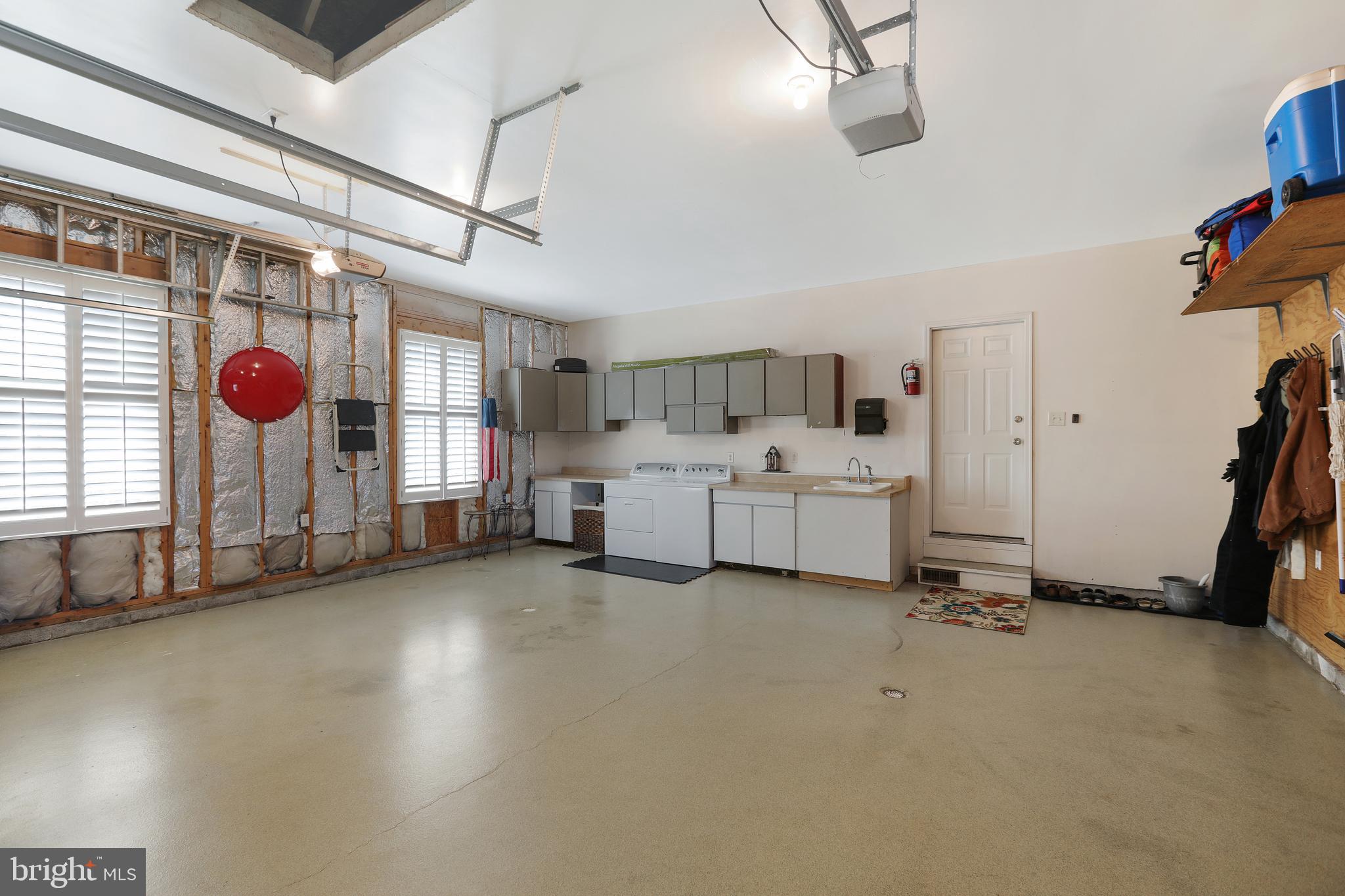 WINDOVER HILLS - Residential