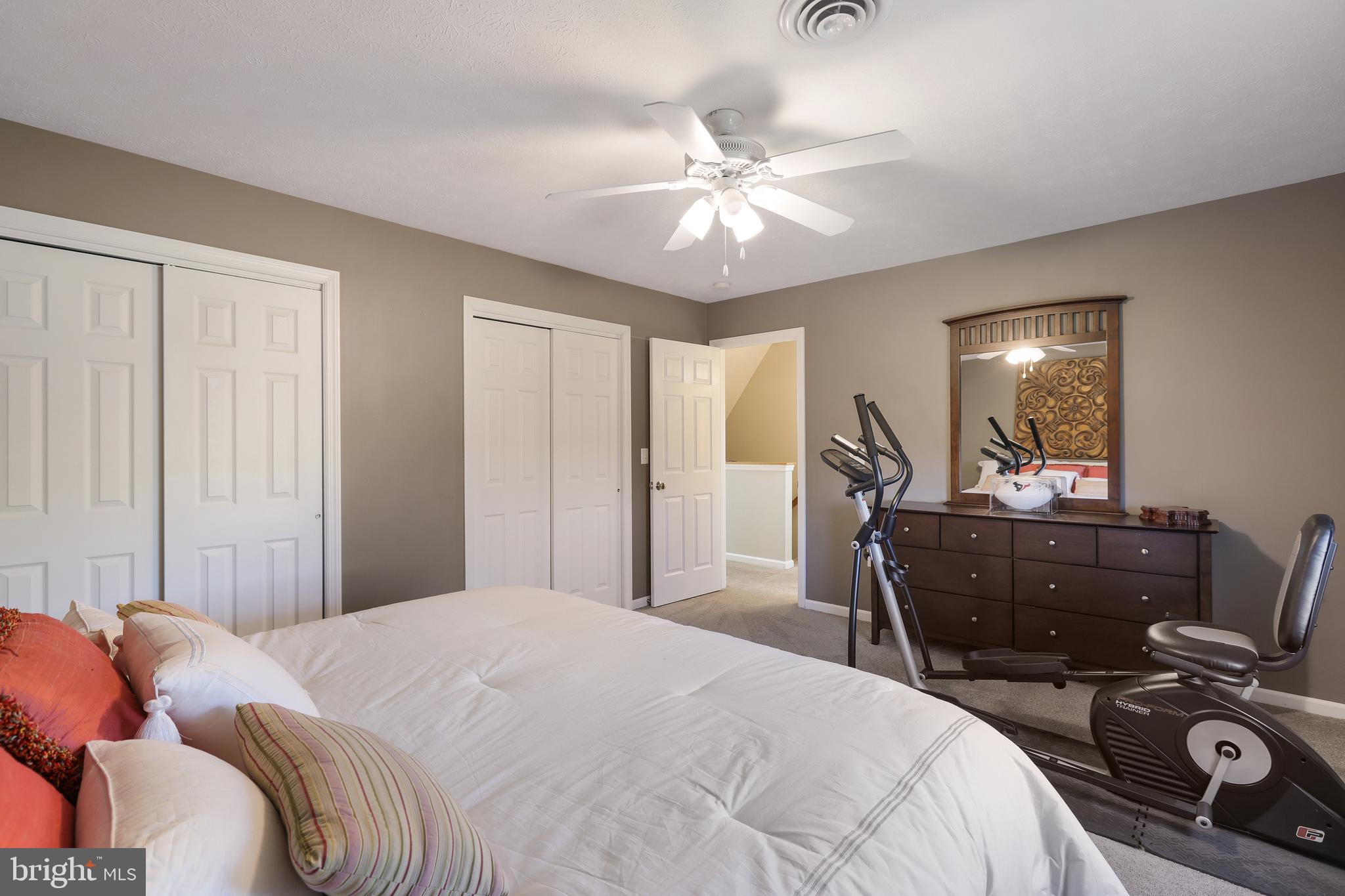 WINDOVER HILLS - Residential