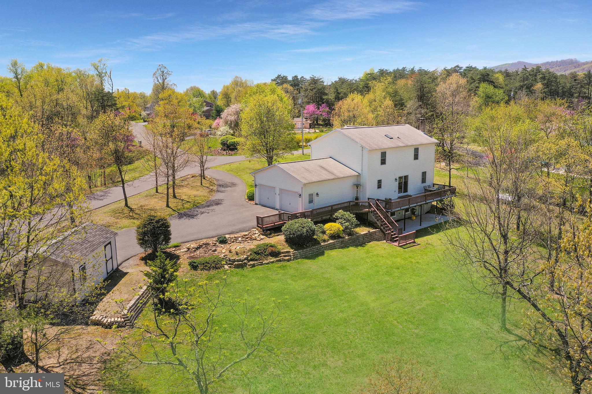 WINDOVER HILLS - Residential