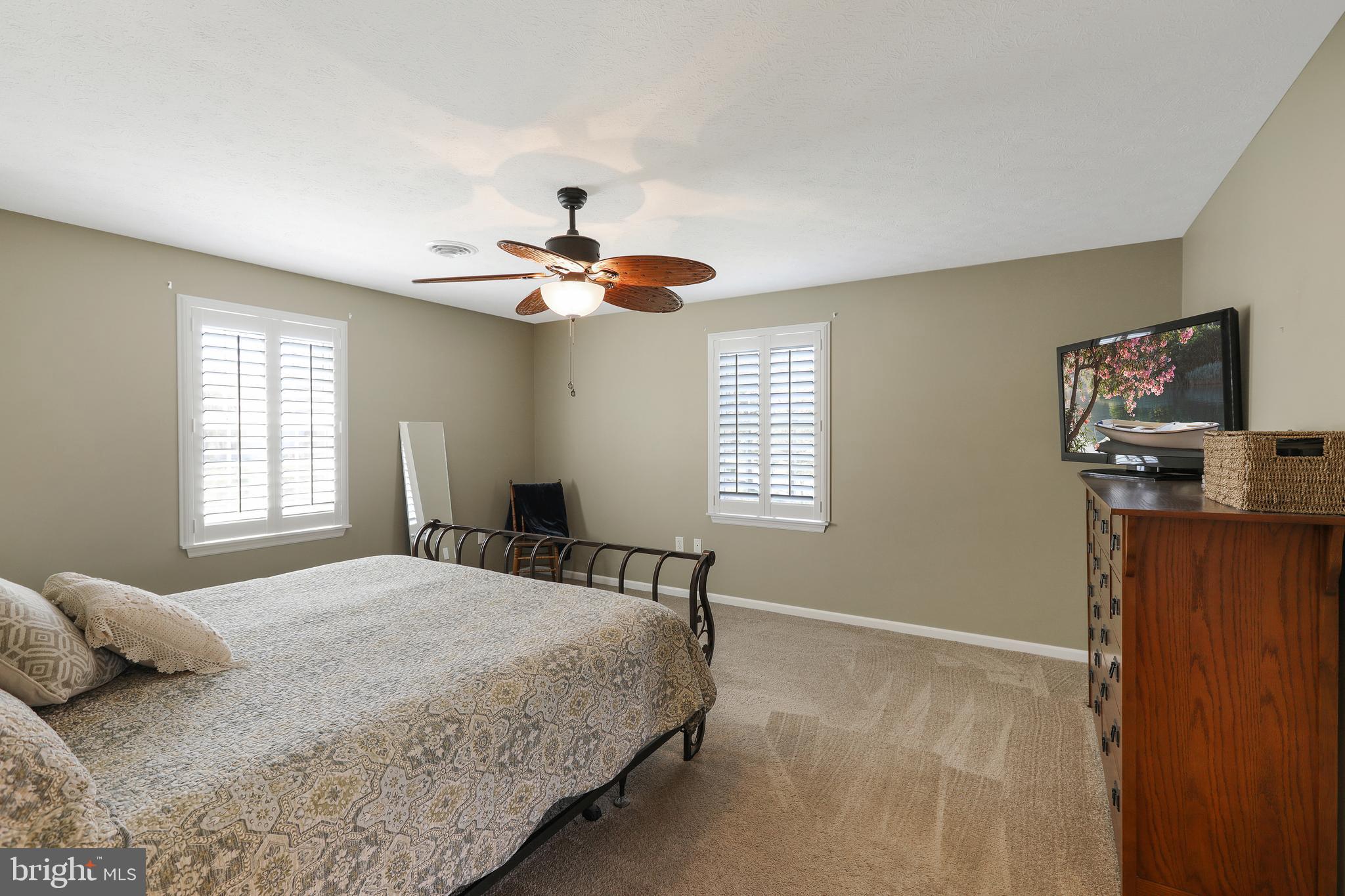 WINDOVER HILLS - Residential