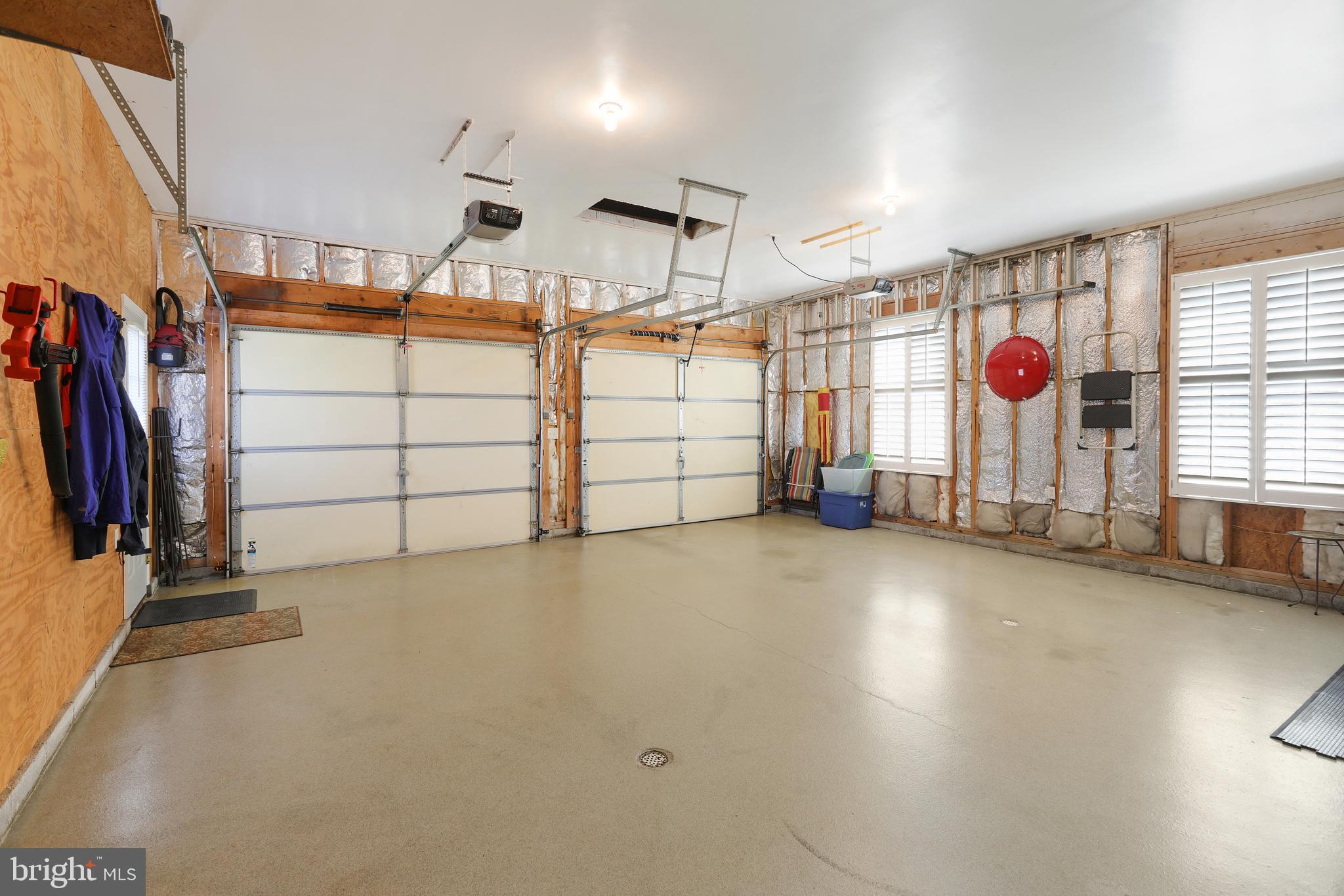 WINDOVER HILLS - Residential