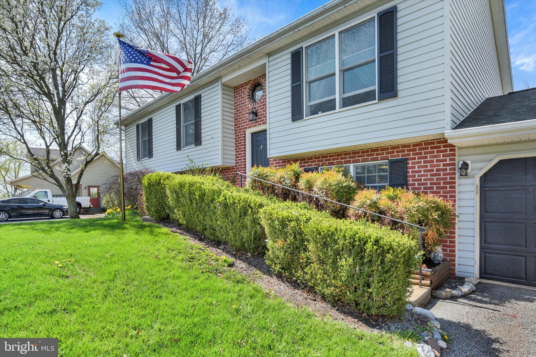 SHELLEYS RIVERVIEW - Residential