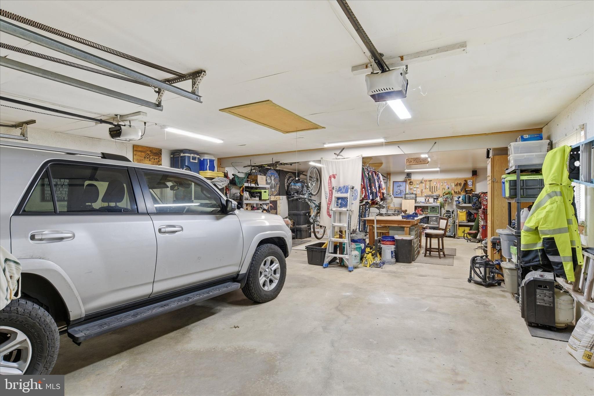 SHELLEYS RIVERVIEW - Residential