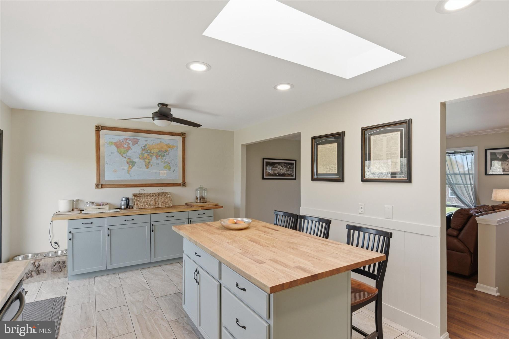 SHELLEYS RIVERVIEW - Residential